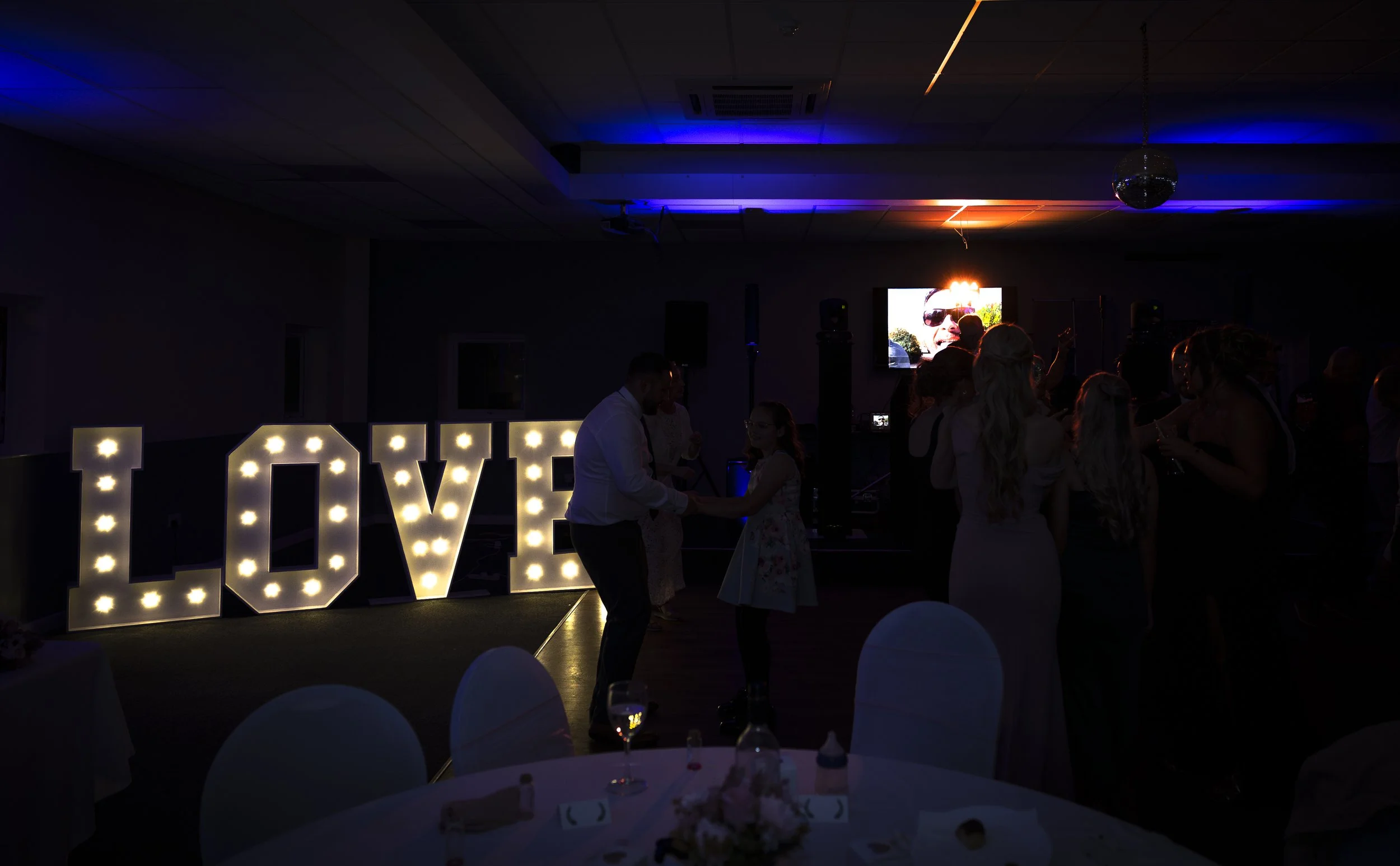 Behind the Booth: What a Modern Wedding DJ Actually Does All Night