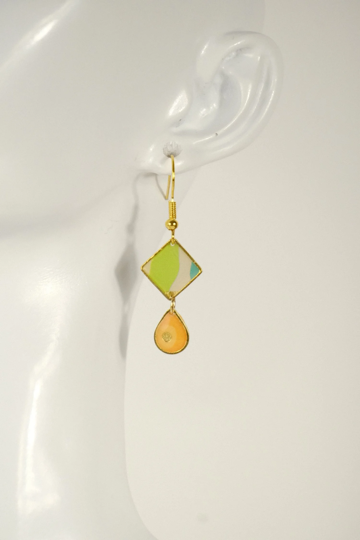 Dual Fuchsia & Orange Resin Earrings