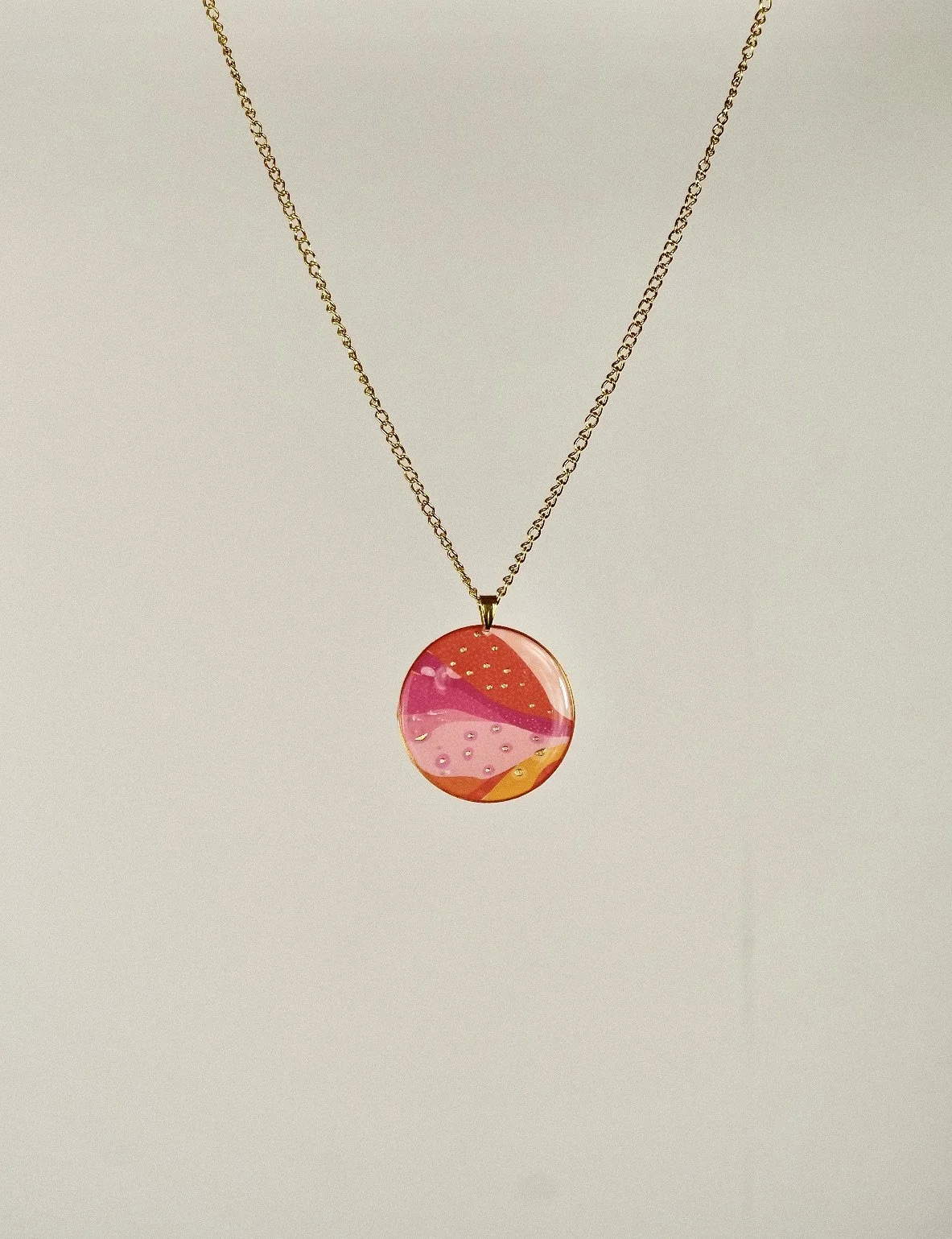 Fuchsia Disk Resin Necklace