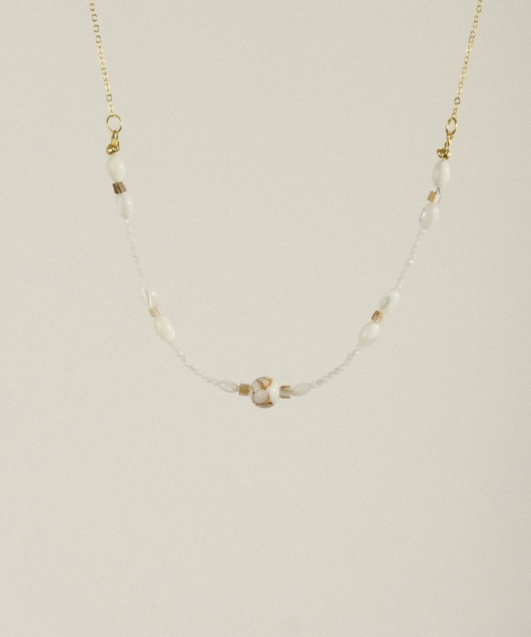 large view of the necklace