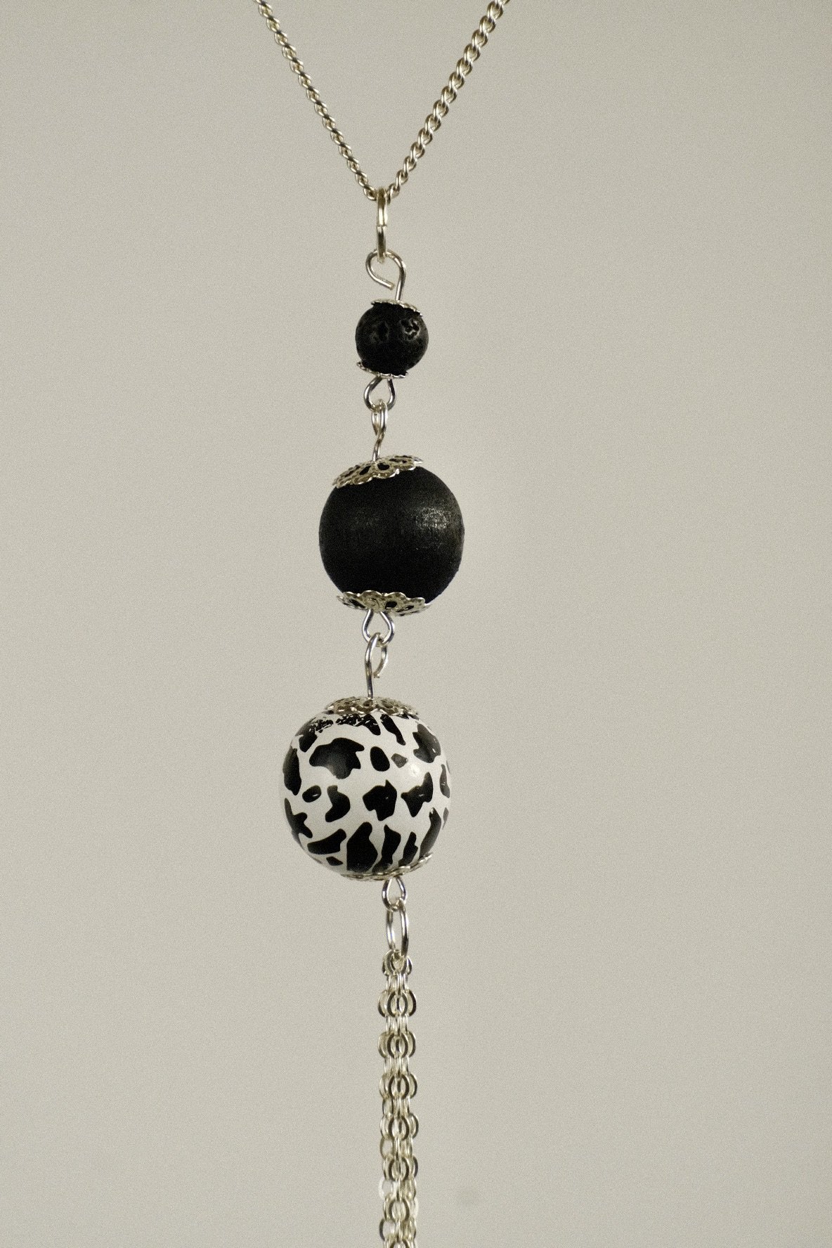 large view of the necklace