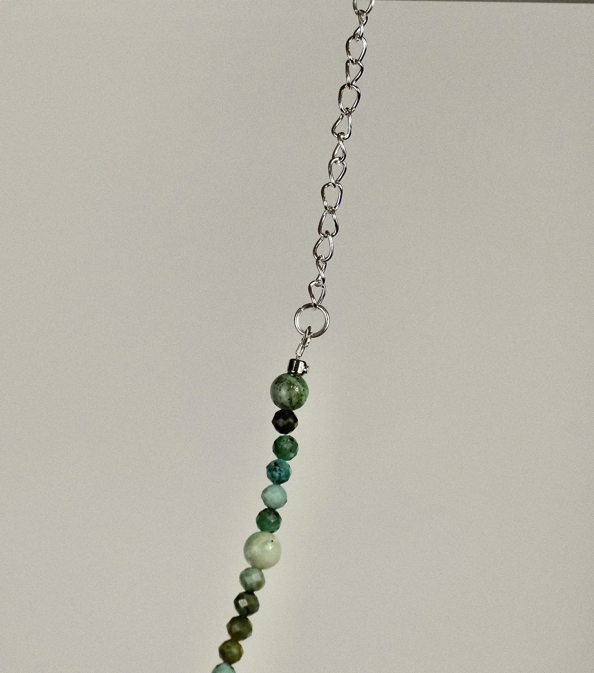 Sea Foam Faceted Bead Choker