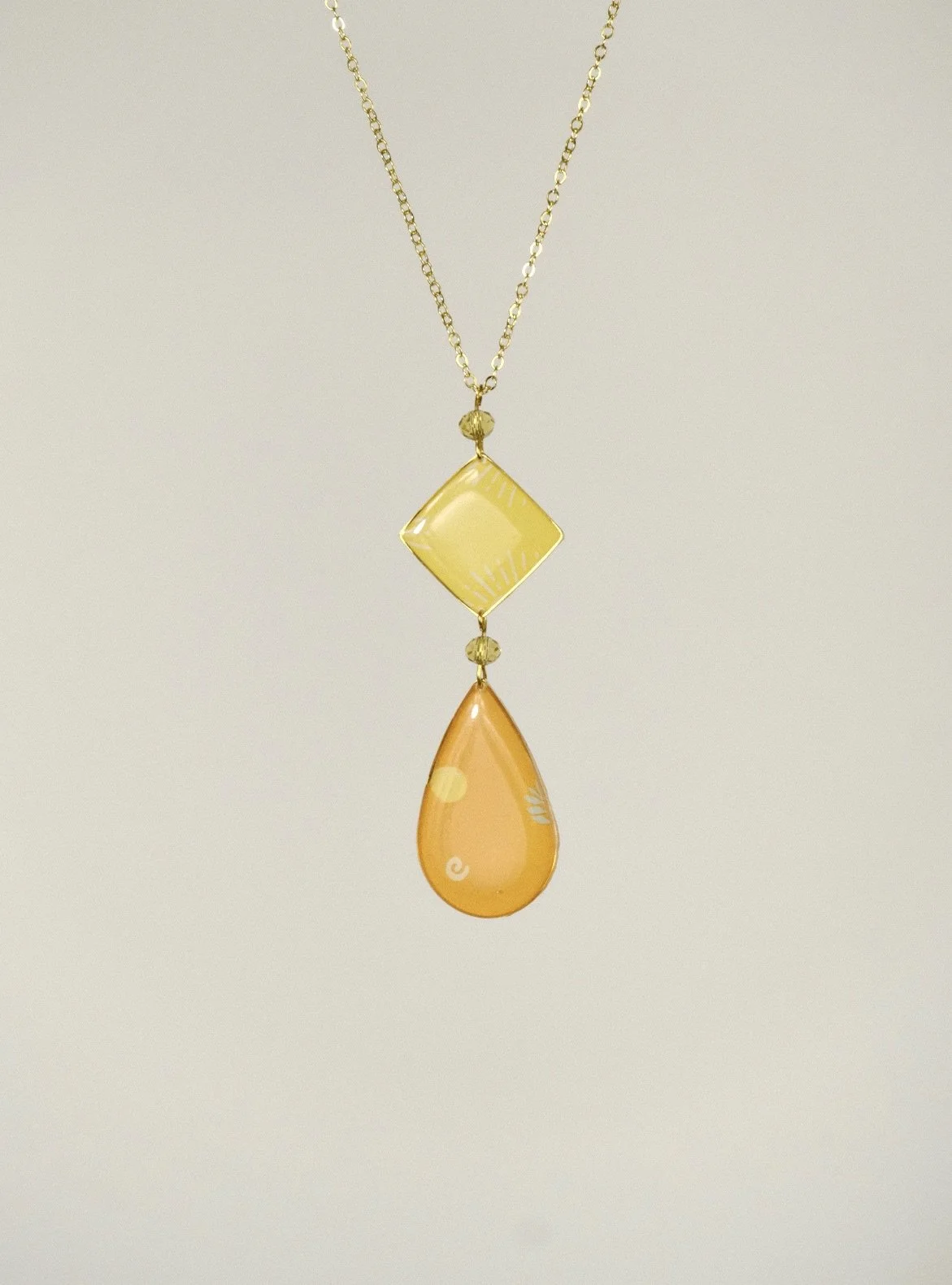 duo citrus resin necklace