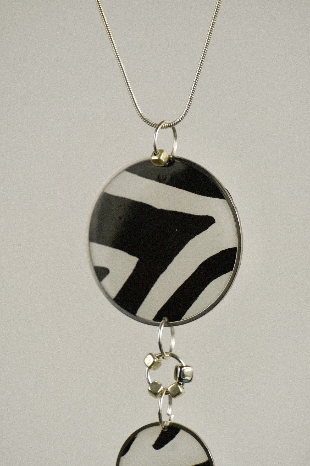 close up of the resin
