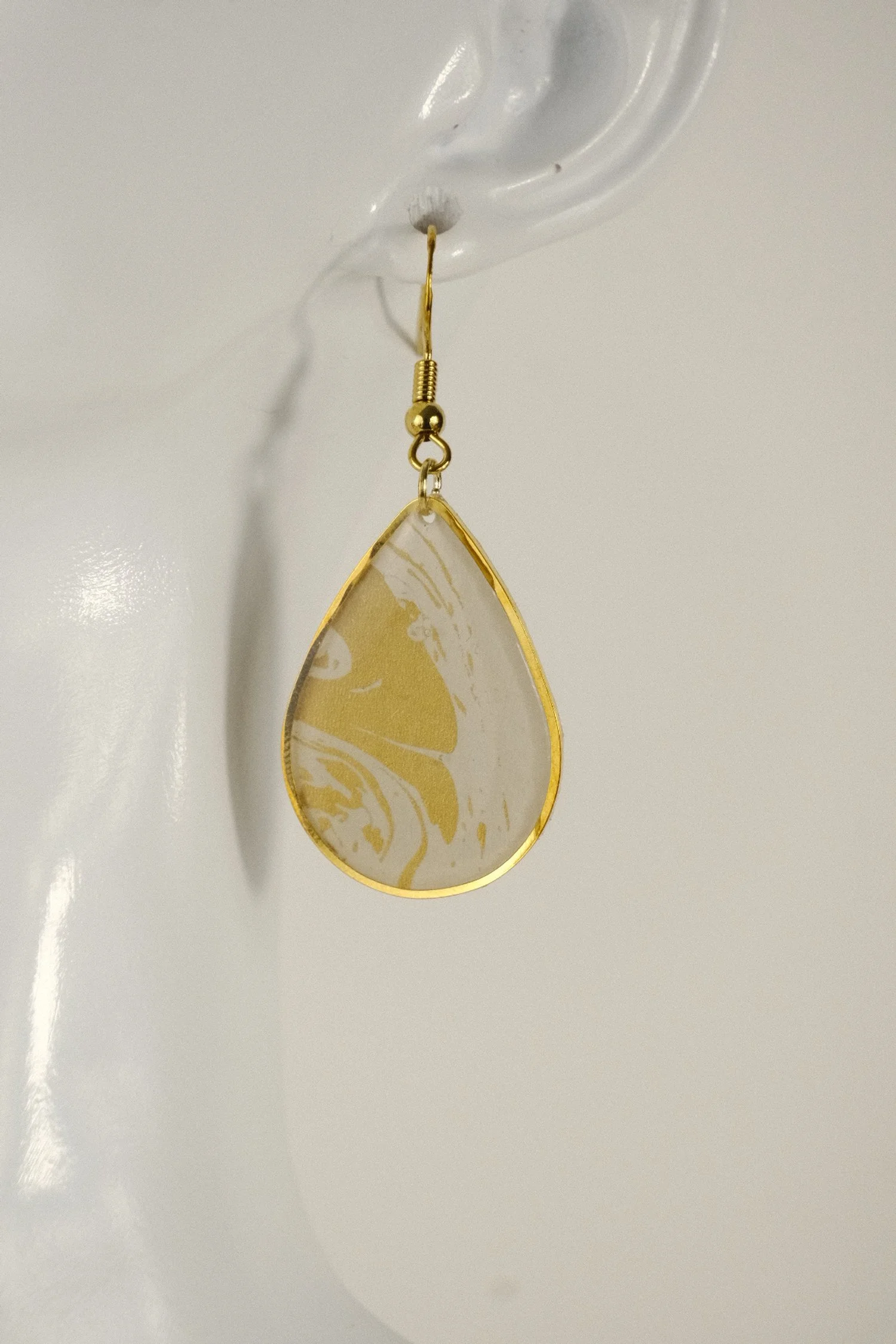 White & Gold Resin Earrings