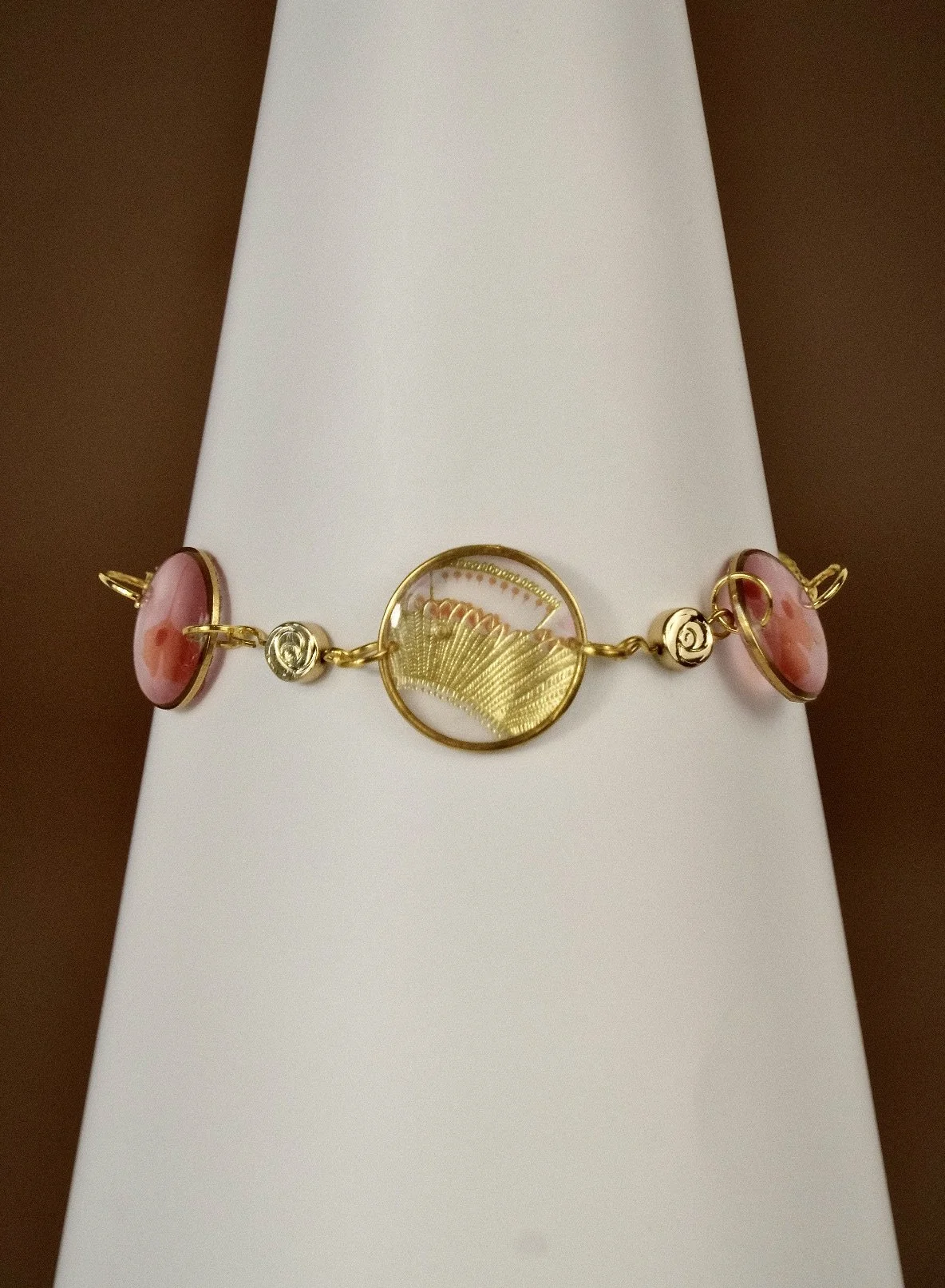wings resin bracelet
