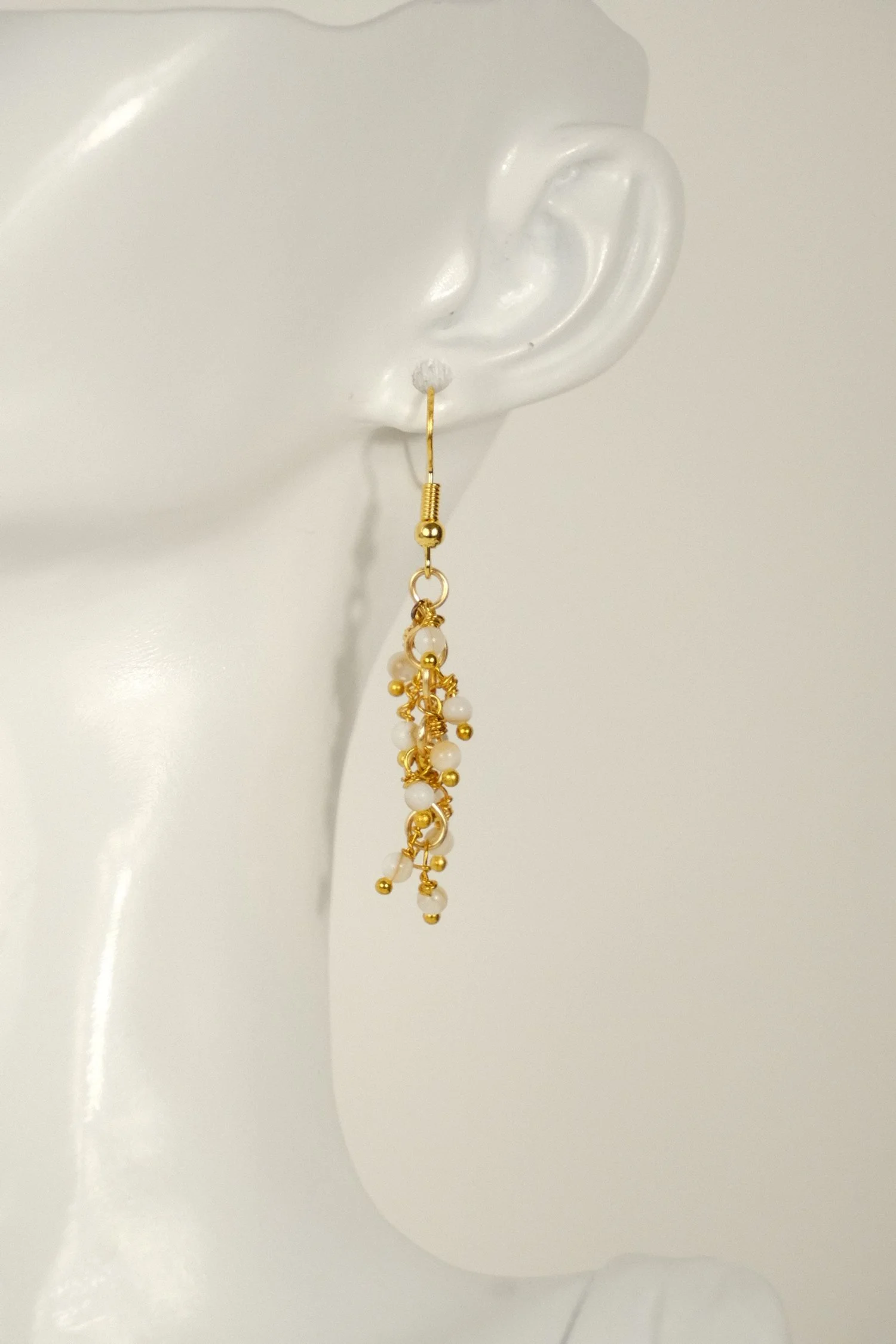 Earth White Cluster Earrings