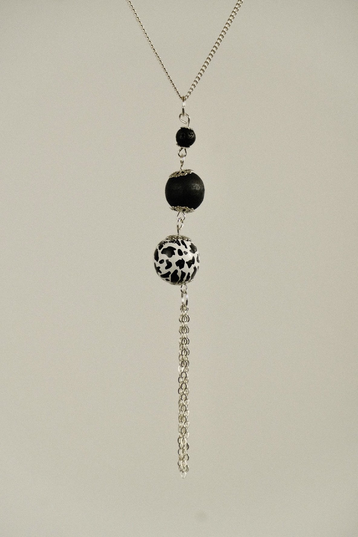 large view of the necklace