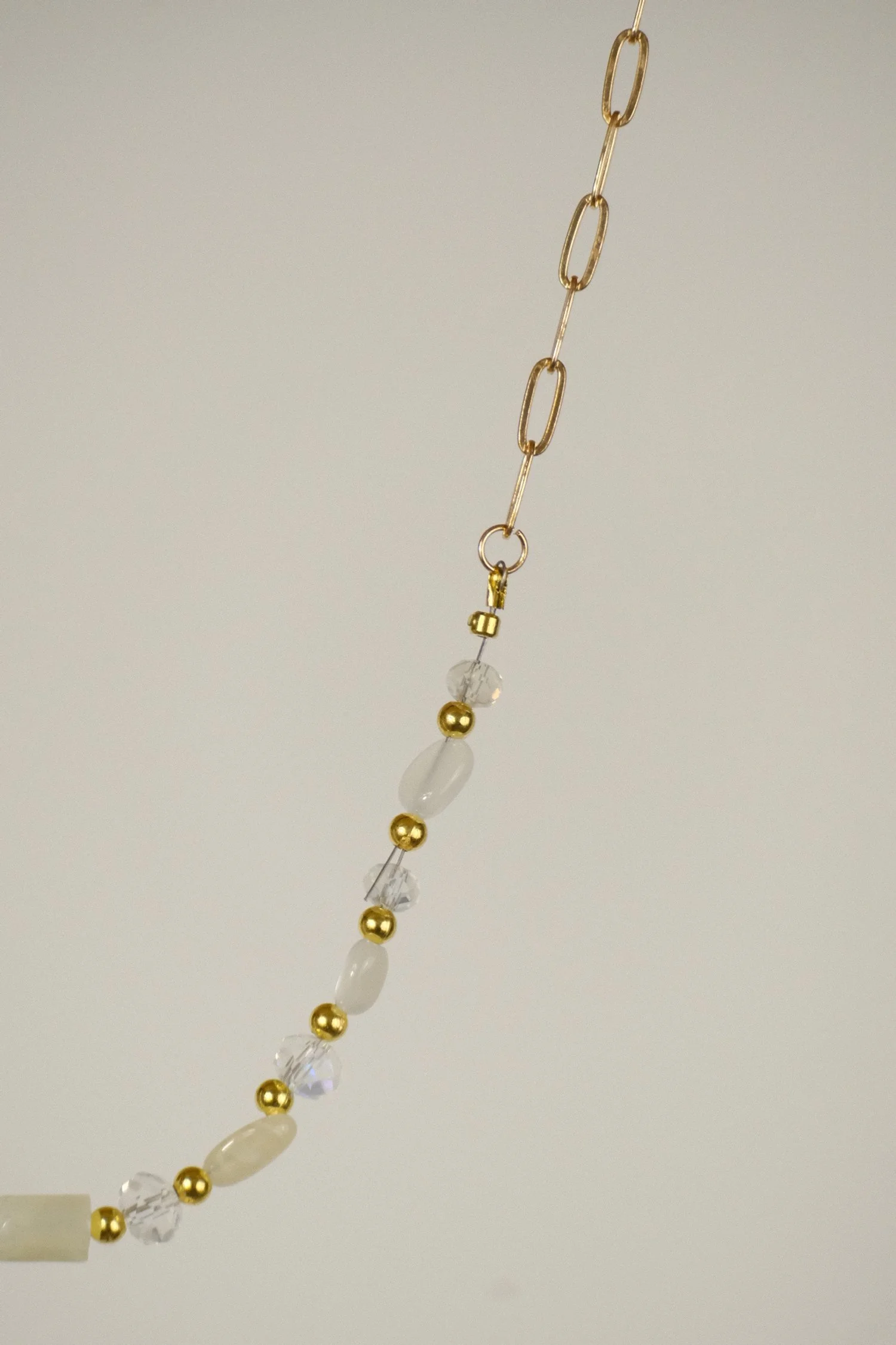 White Stone Choker