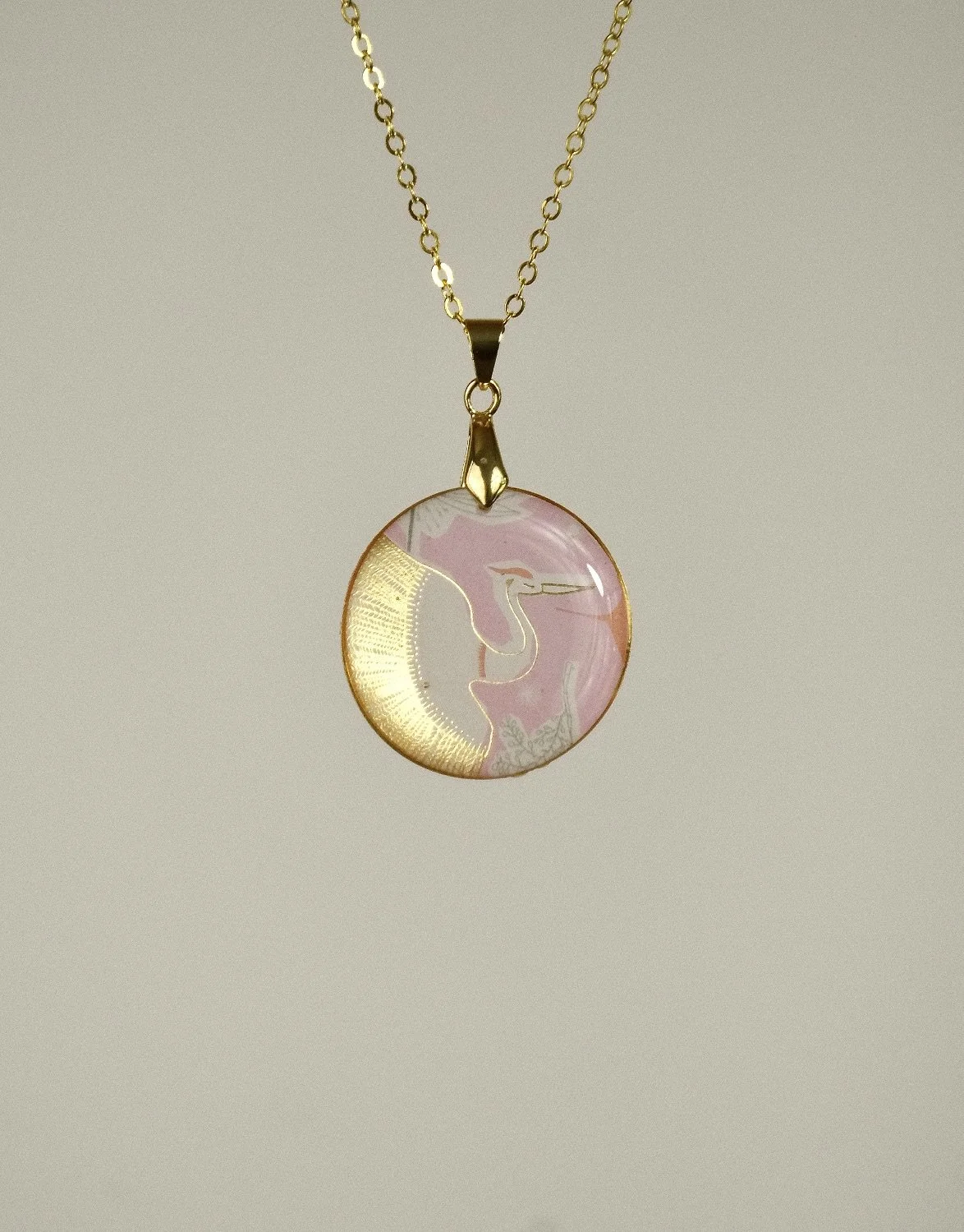 wings resin necklace