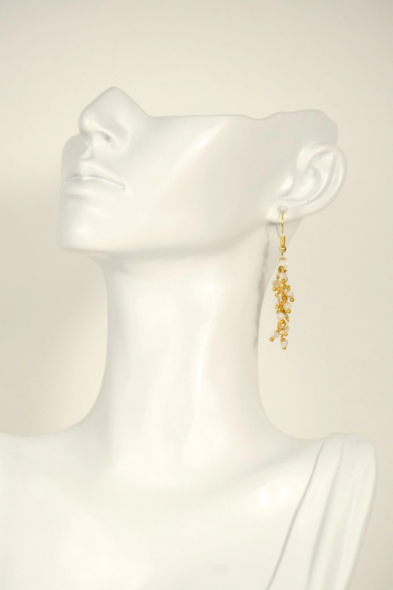 Earth White Cluster Earrings