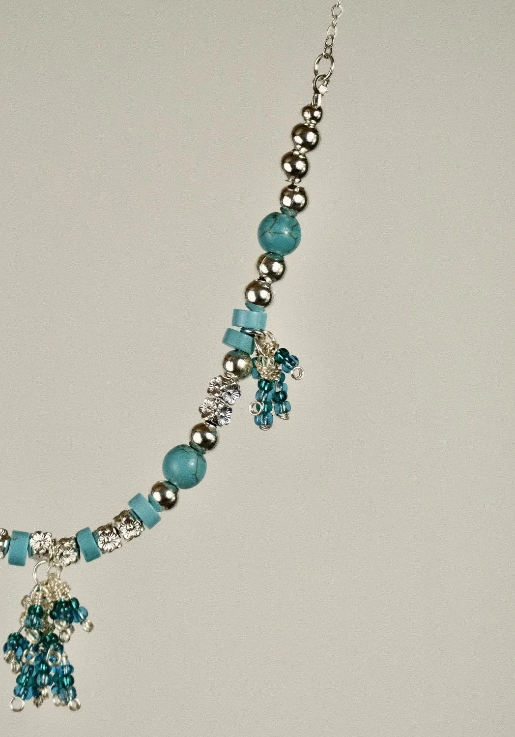 turquoise cluster choker