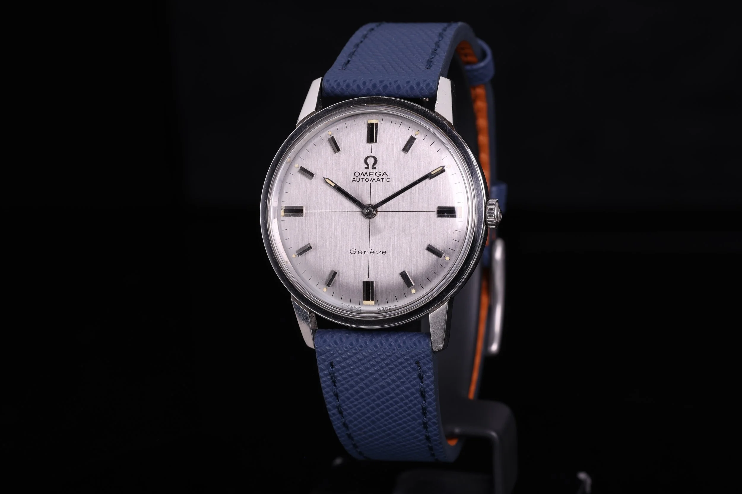 Omega Genève cross-hair