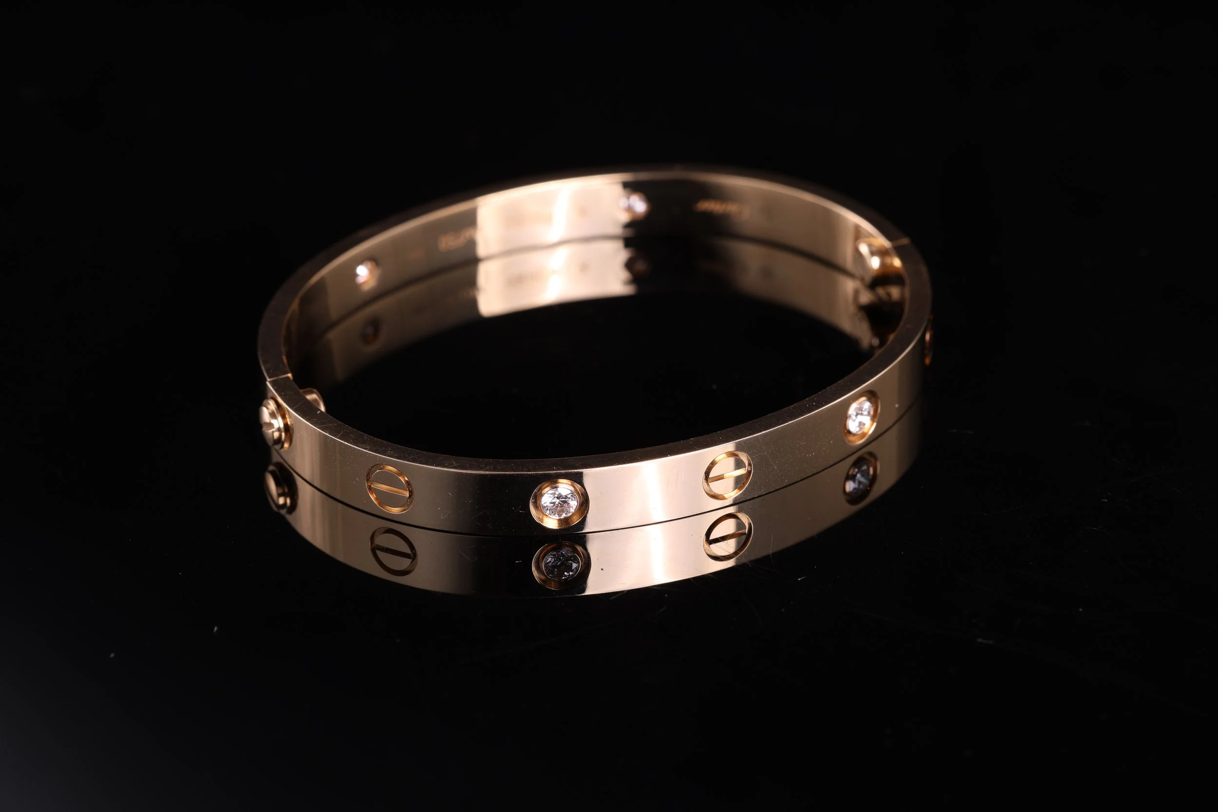 Cartier Love Or jaune T16 diamants