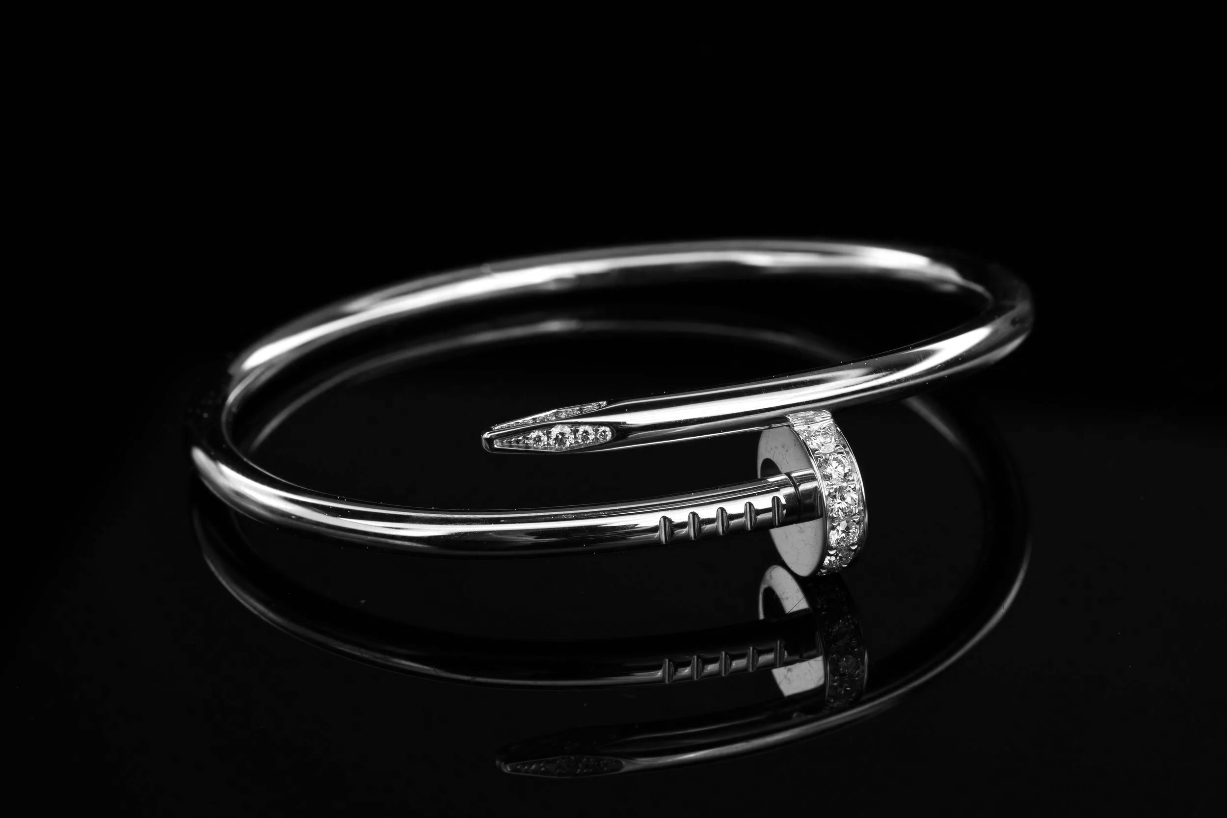 Cartier Juste un Clou T16 diamants