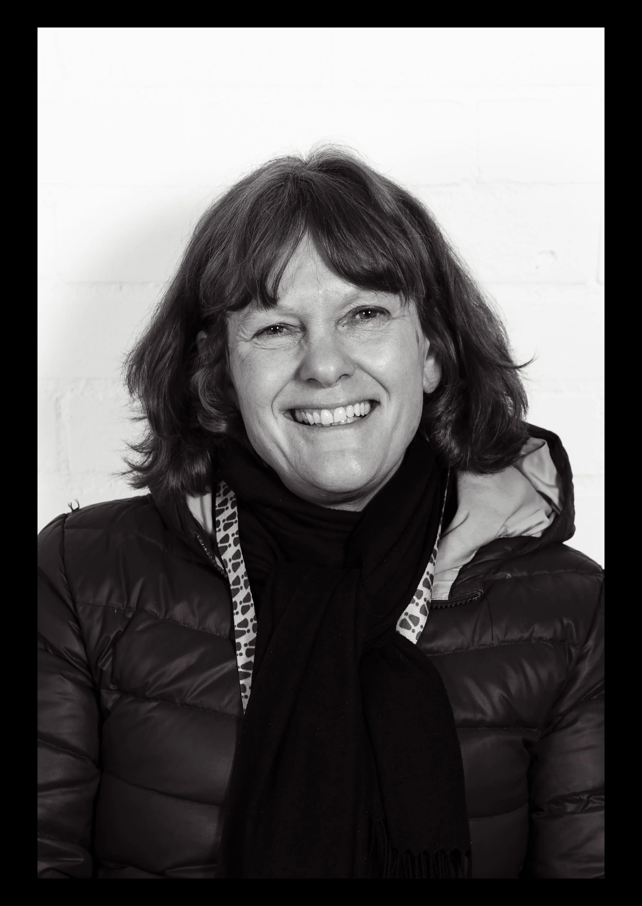 JO KNUCKEYBW.jpg