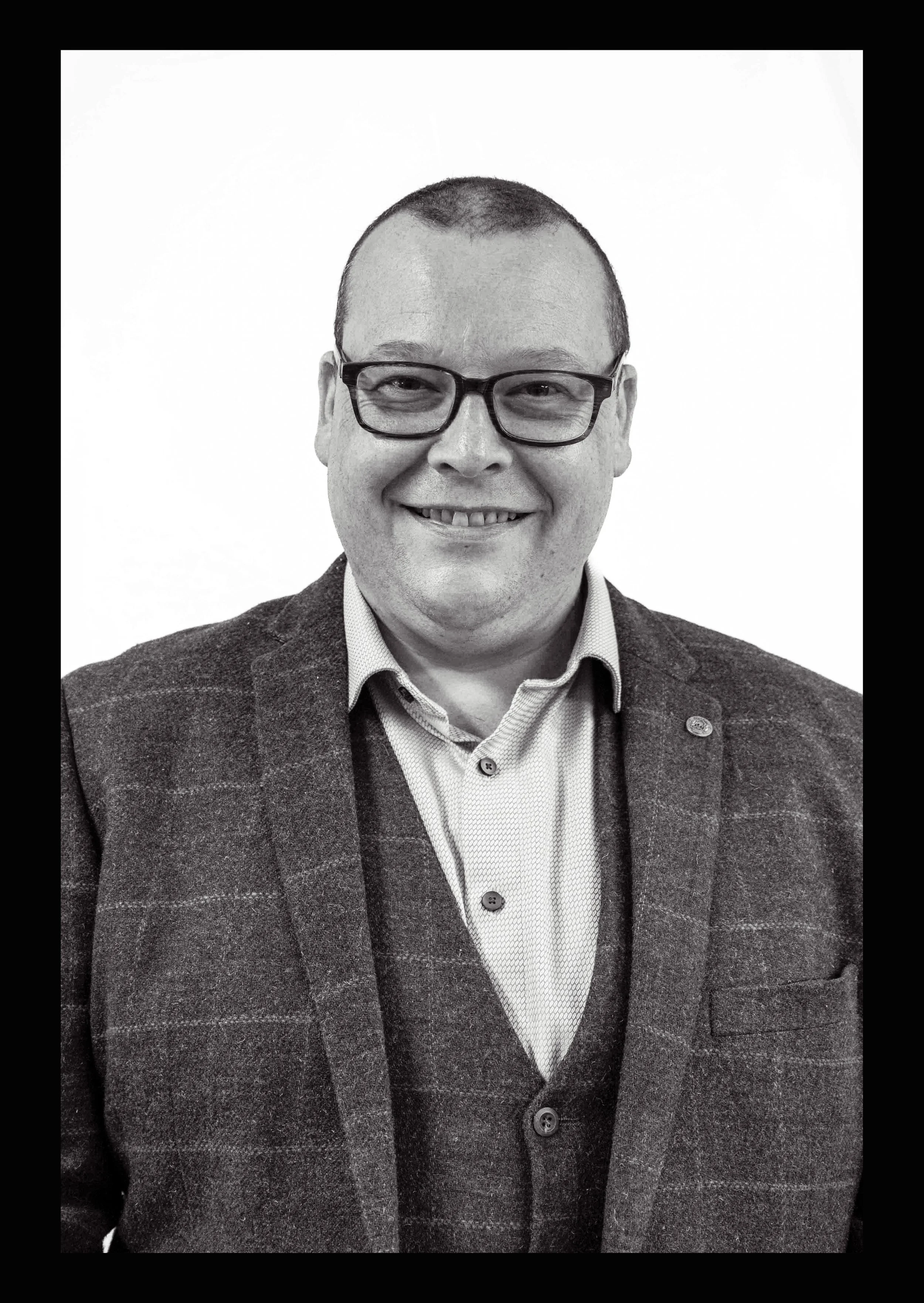Copy of marc jenyonstory republic BW A3.jpg
