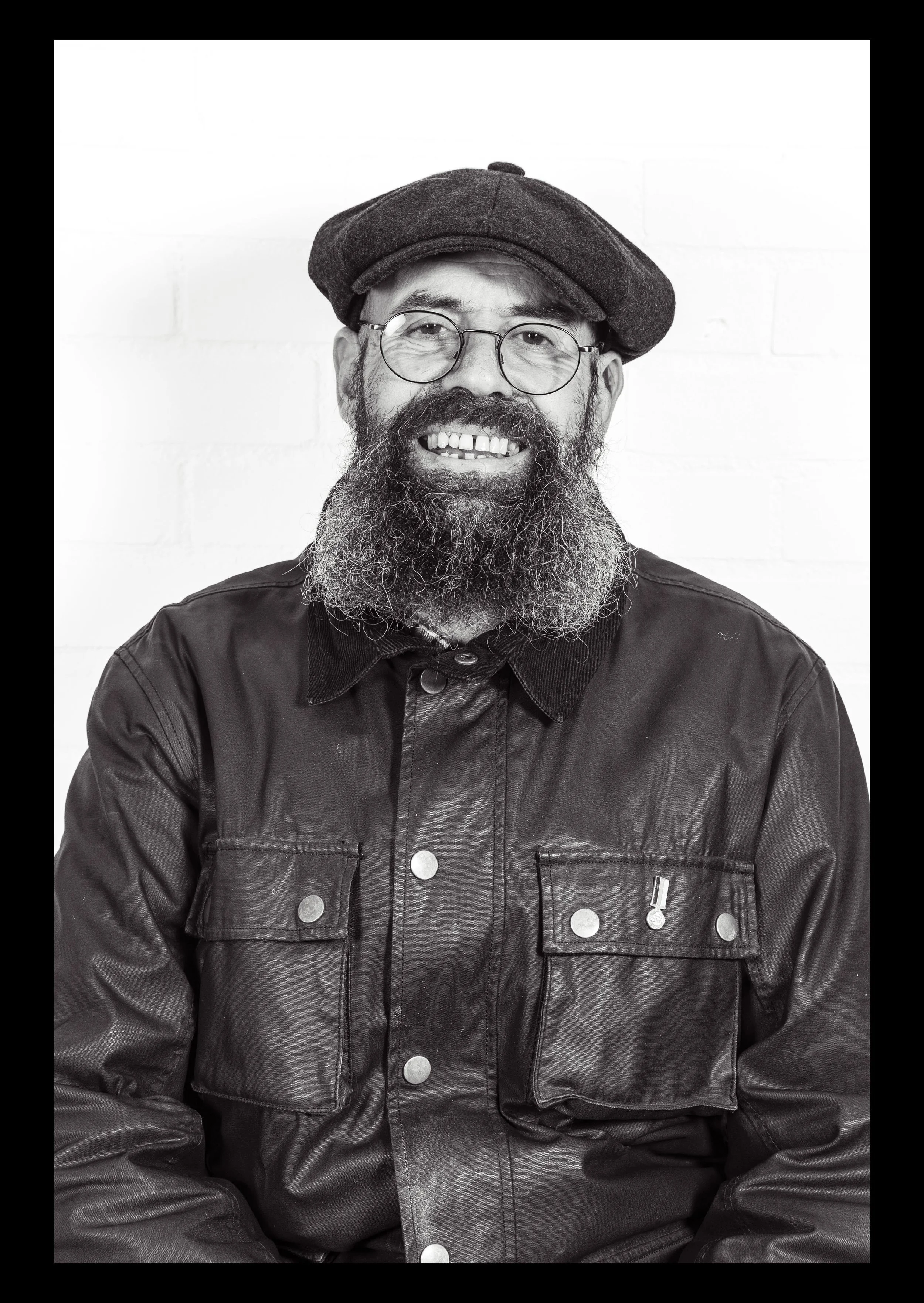 ELLIOT HODGSONBW.jpg