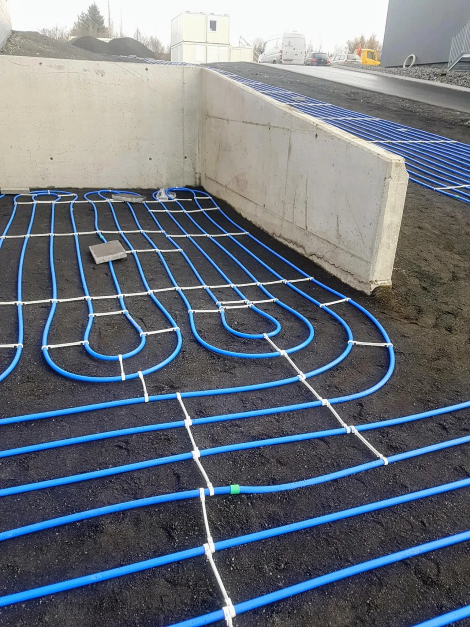 Erum sérhæfðir í snjóbræðslu.