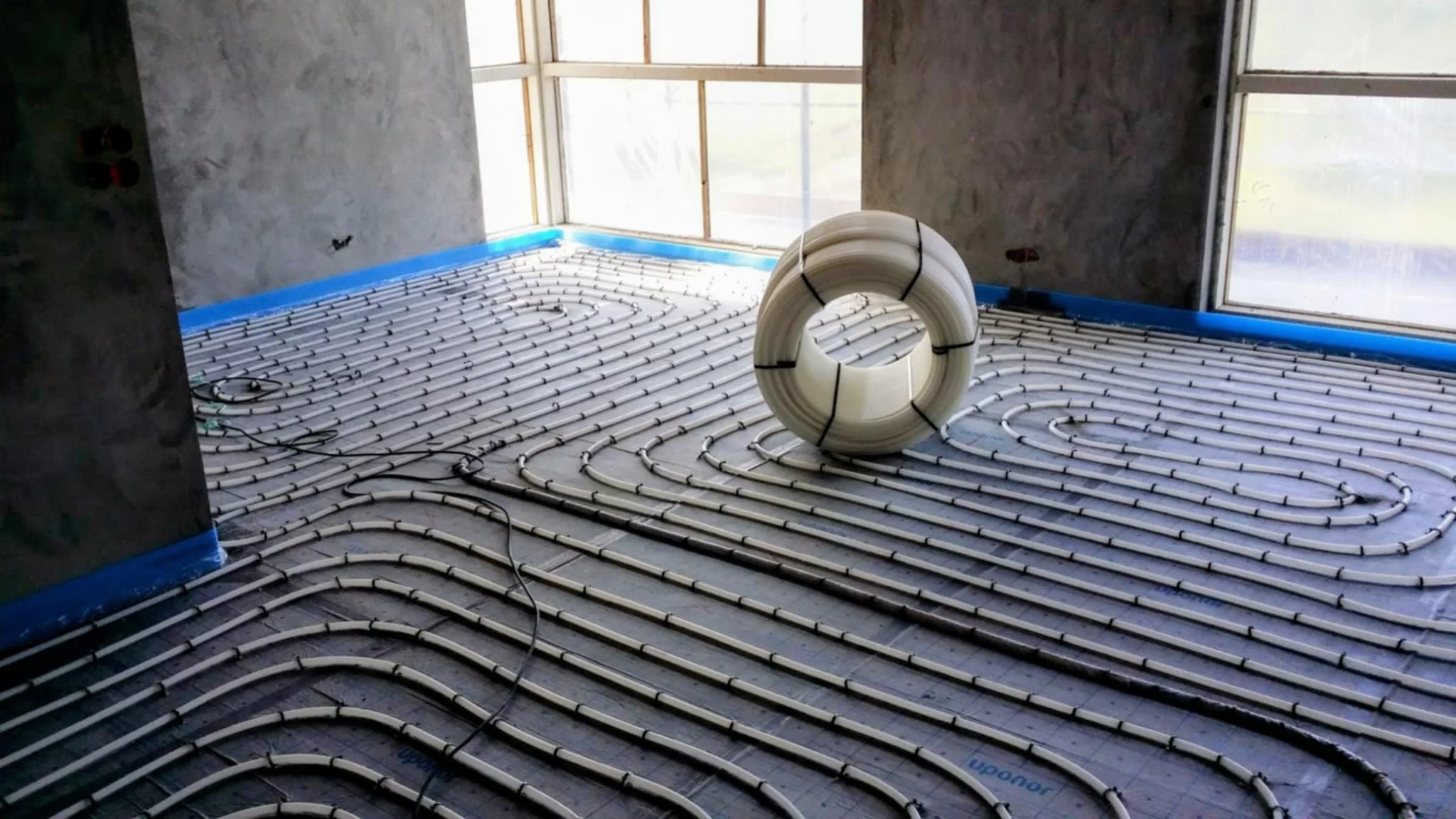 Við sjáum um að leggja gólfhita fyrir heimili.