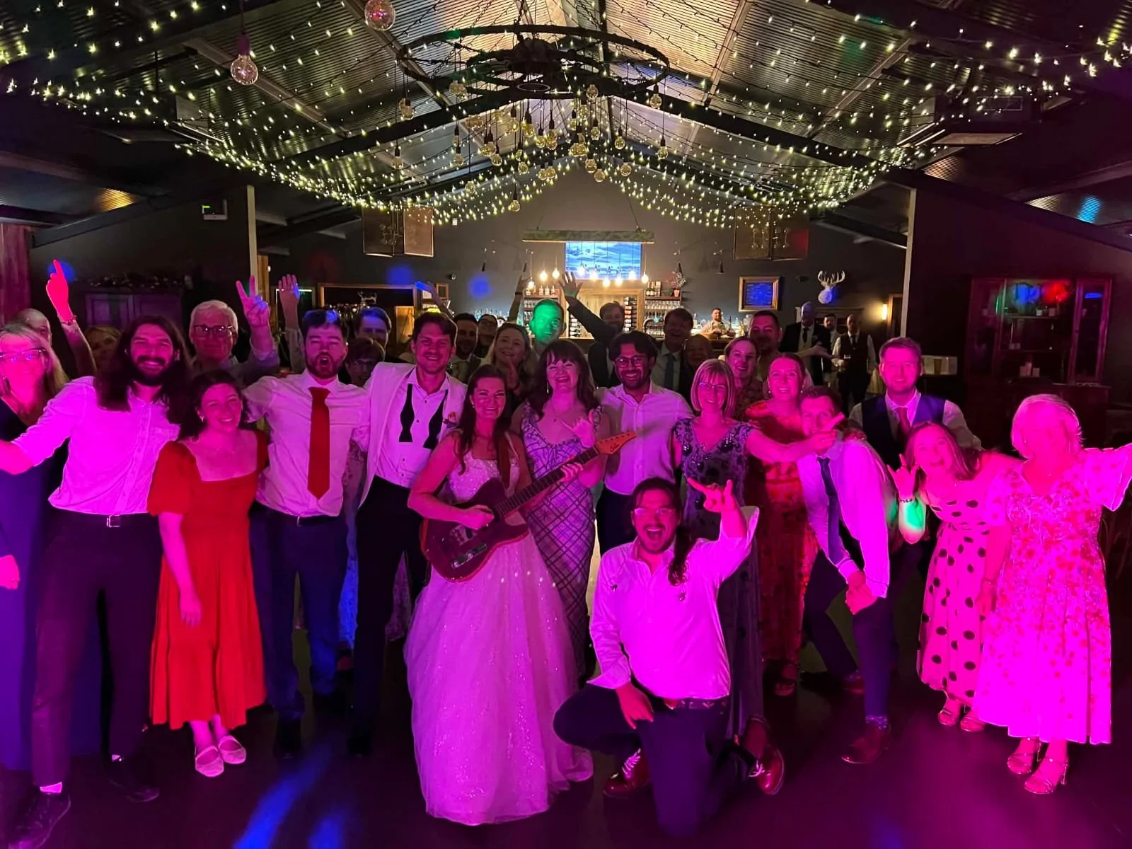 🔥A hot one🌞

Our first time at Silchester Farm and what a hot one it was! A fantastic crowd and we even made a goat friend too. Thanks again!🐐
.
.
.
.
.
#silchesterfarm #weddingband #readingwedding