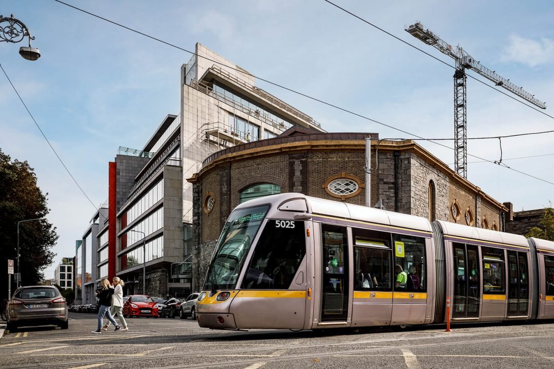 Location and Workplace Connectivity