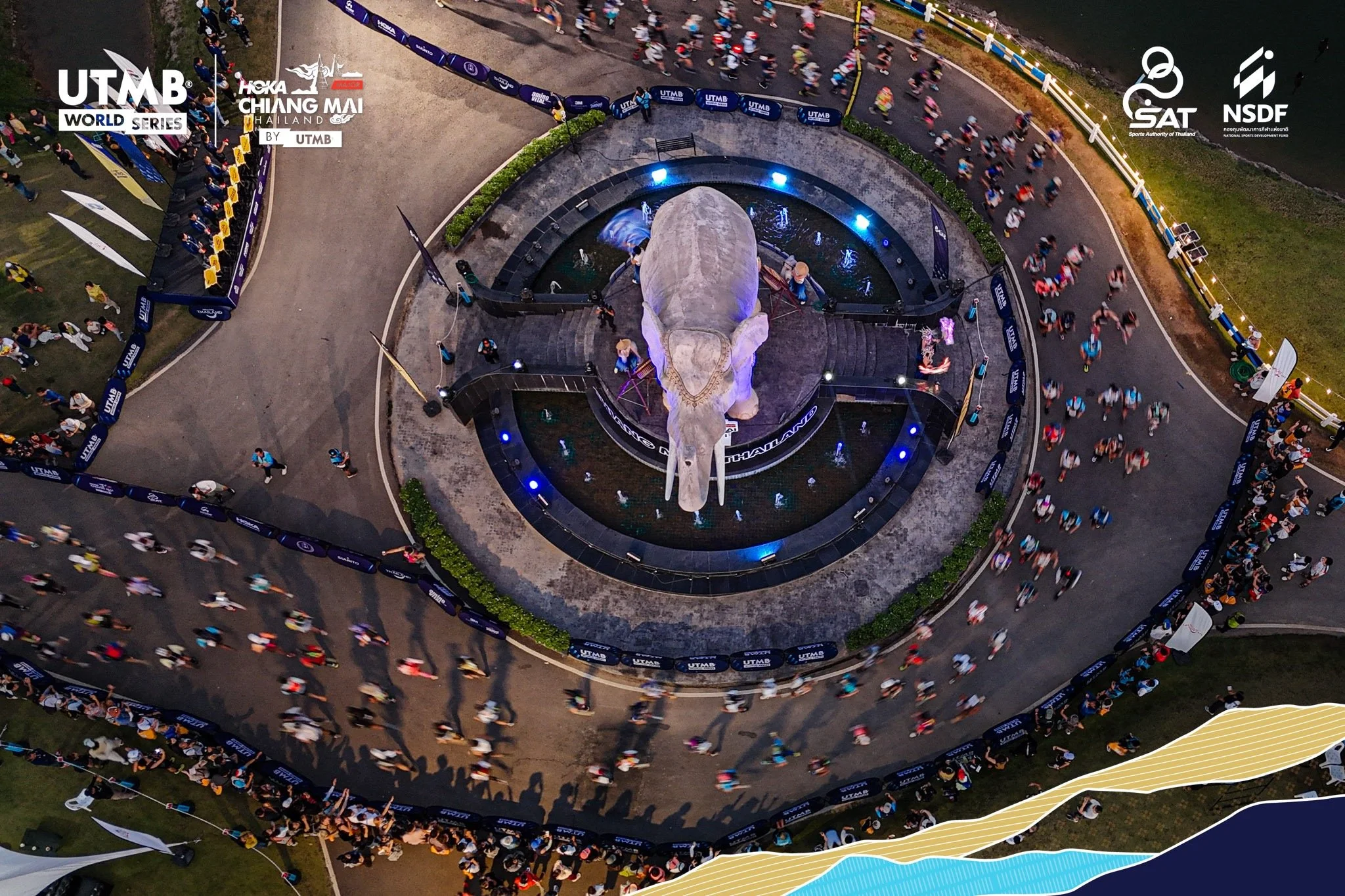 Vue aérienne du rond point du Parc Pao avec une statue d'éléphant  au centre.