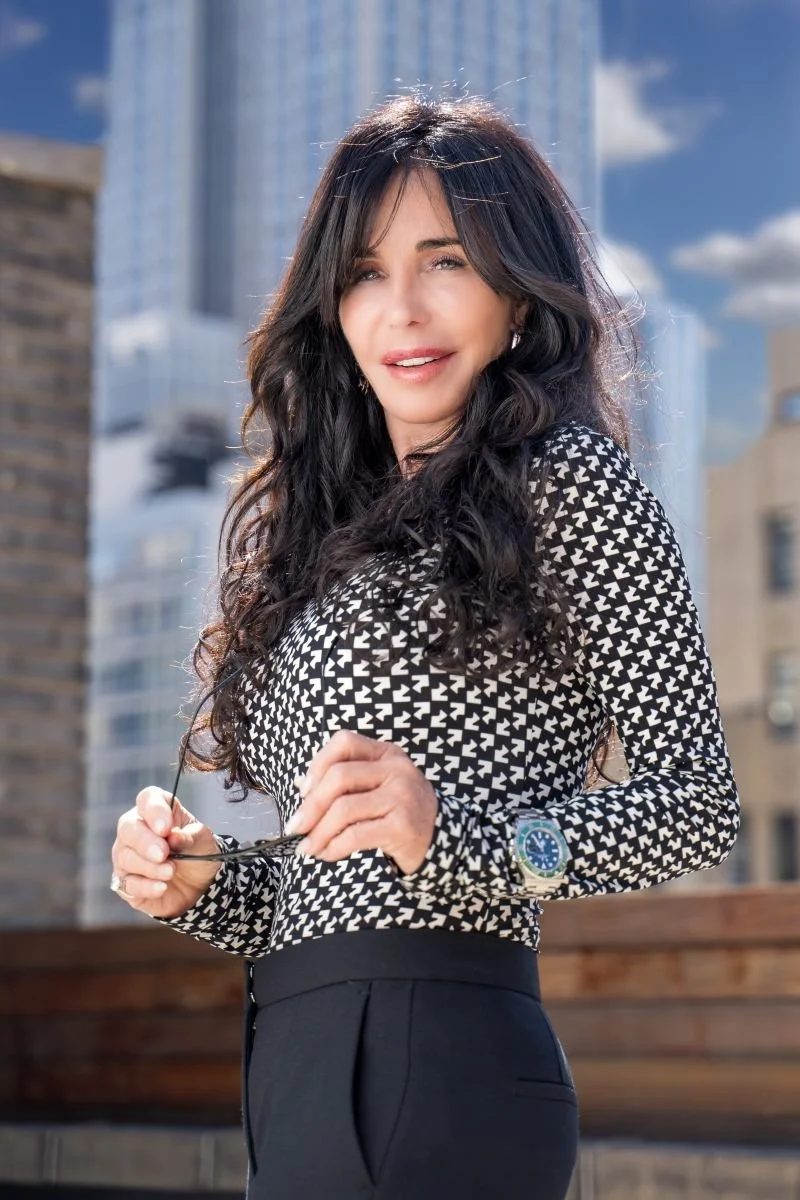 PHOTO GALLERY — SANDY SHOLL