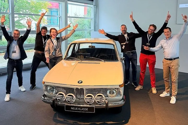 💫 Quand la technologie devient &eacute;motion.
Deux jours intenses au Centre de Formation BMW de Munich ! 🇩🇪

Nous avons eu la chance de participer &agrave; la formation des formateurs d&eacute;di&eacute;e &agrave; la Nouvelle BMW iX3.
Au-del&agra