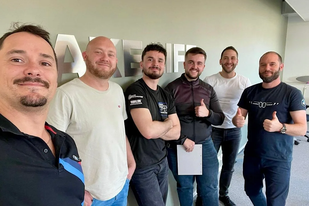 🏍️ La saison d&eacute;marre !

Il est temps de retirer les couvertures chauffantes et de se pr&eacute;parer &agrave; attaquer les prochains mois avec le bon rythme.

🎯 Quoi de mieux pour lancer la saison que d&rsquo;aff&ucirc;ter ses techniques de 