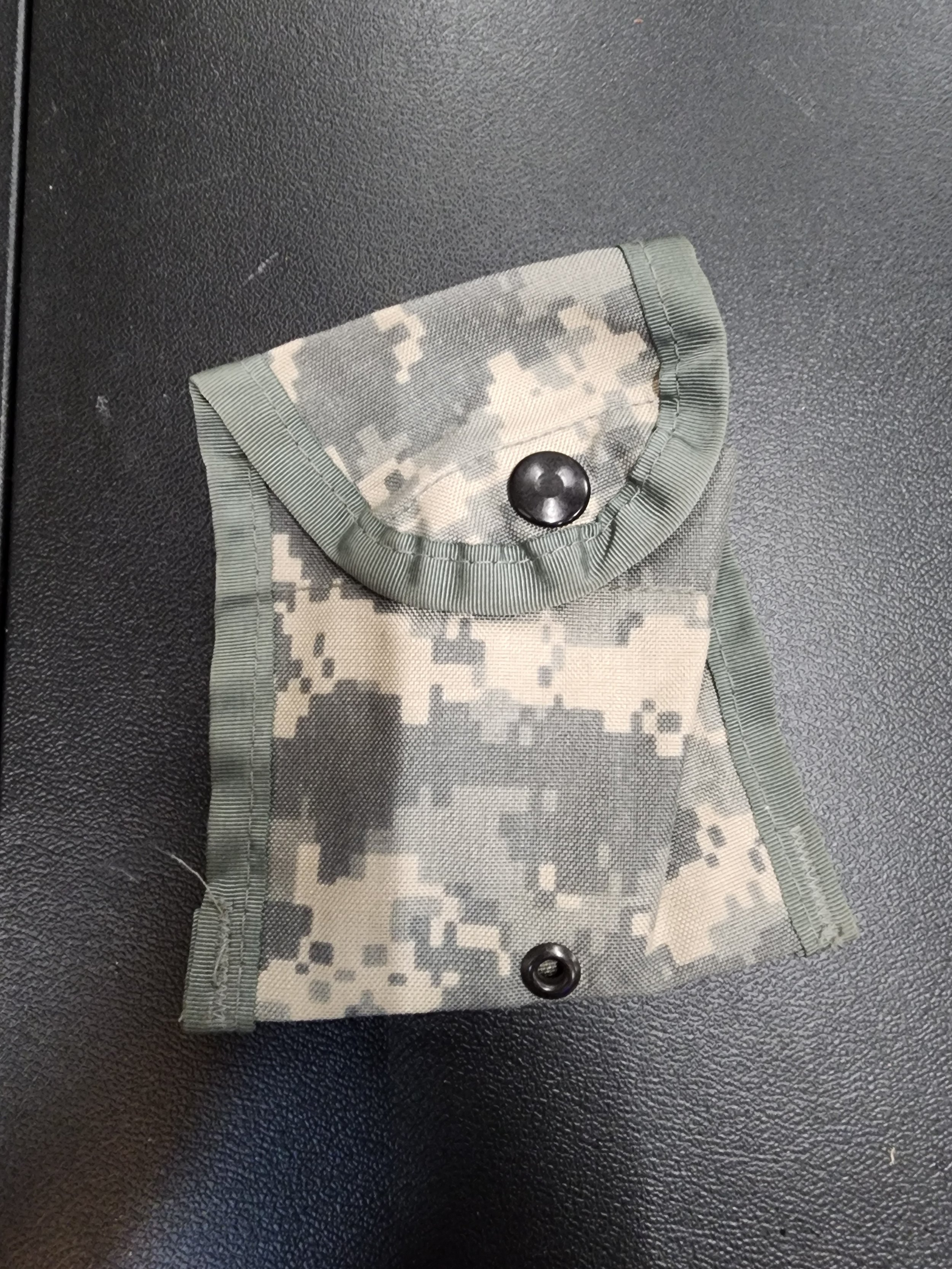 ACU pouch with Alice Clip