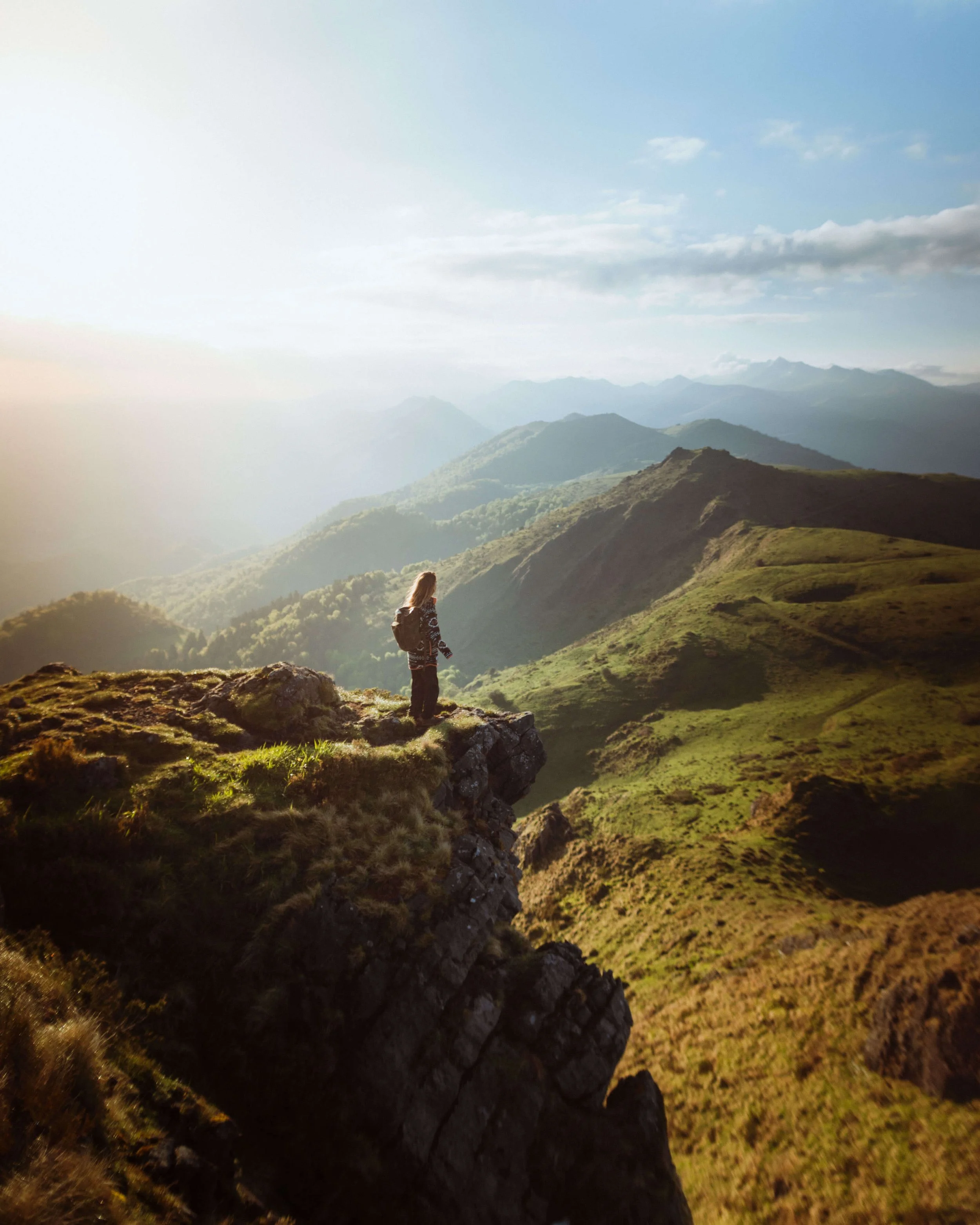Scenic Pyrenees views with granola girl outfits- Dereamz - Denise Klaasman.jpg