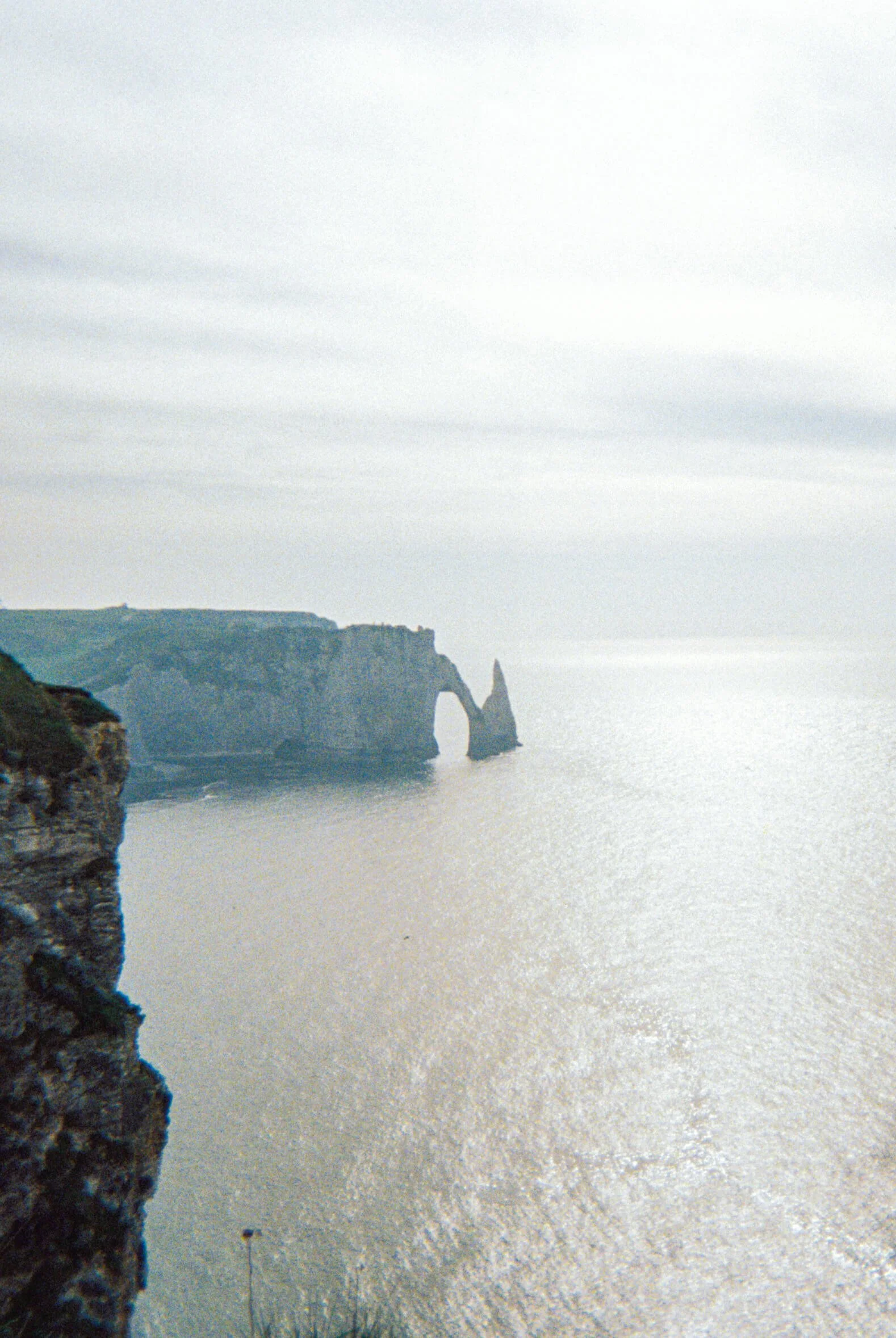 Film photography etretat denise klaasman.jpg