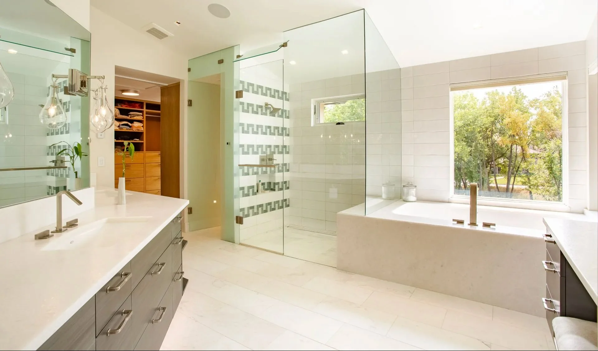 Custom-Home-Building-Rosewood-Construction-Tamarick-00001.jpg