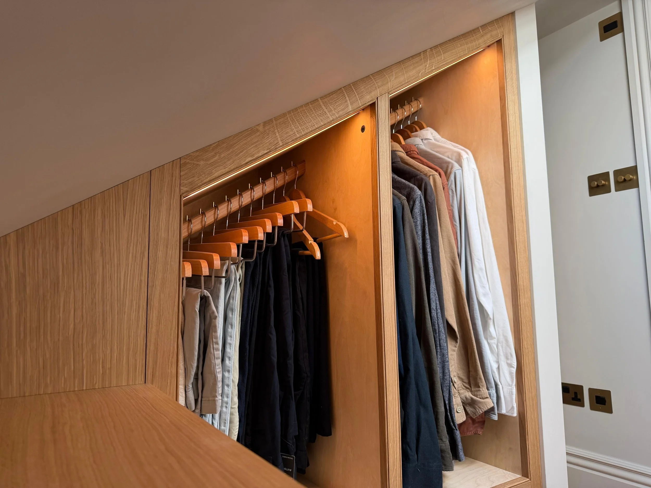 bespoke oak hanging space.JPG