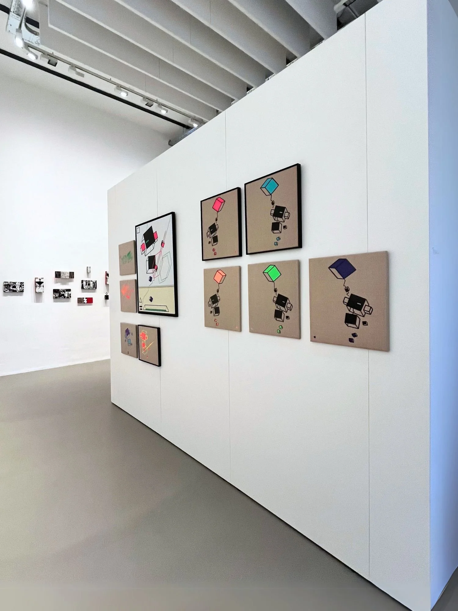 Katja Trümper stellt Serie BOTlings in der Walkmühle in Wiesbaden aus