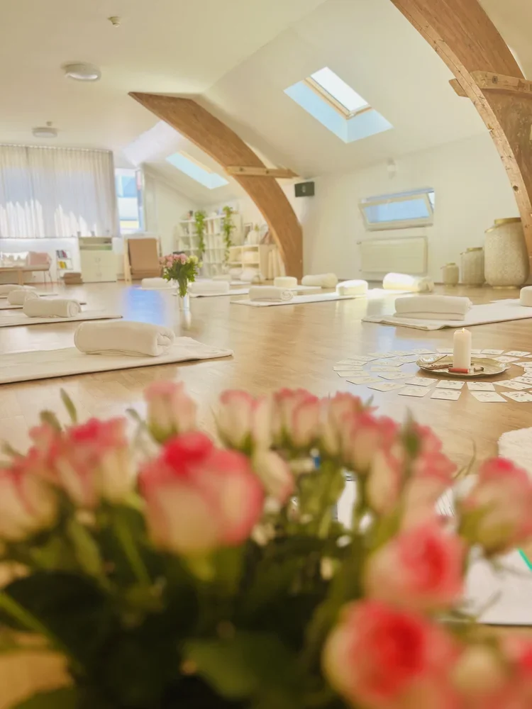 Kleine Gruppe beim Mini-Breathwork-Circle