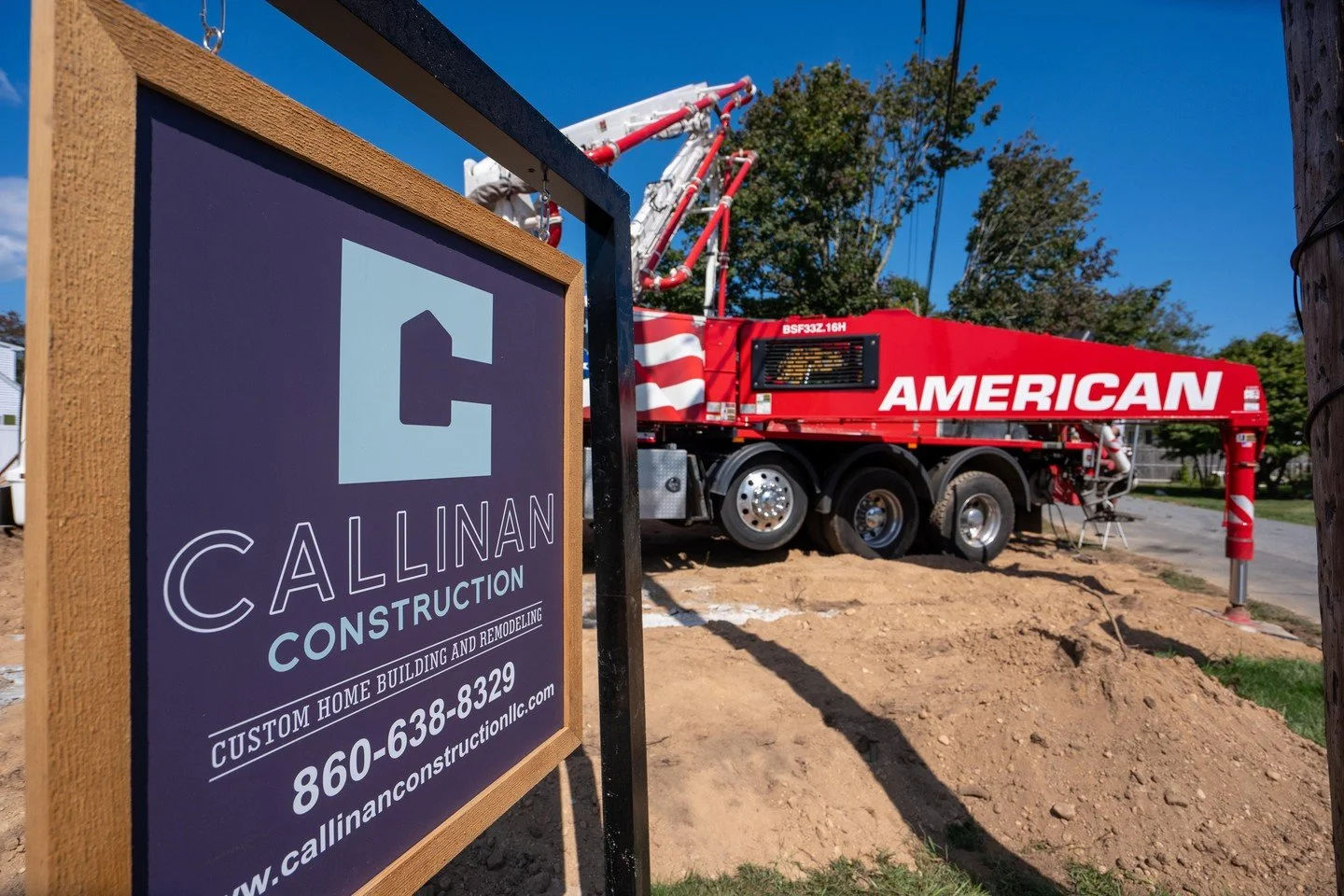 From demolition to dream homes—Callinan Construction is with you every step of the way.
Whether it’s new builds, remodels, or site work, our team delivers quality craftsmanship and reliable results.
📞 Ready to start your project? Contac