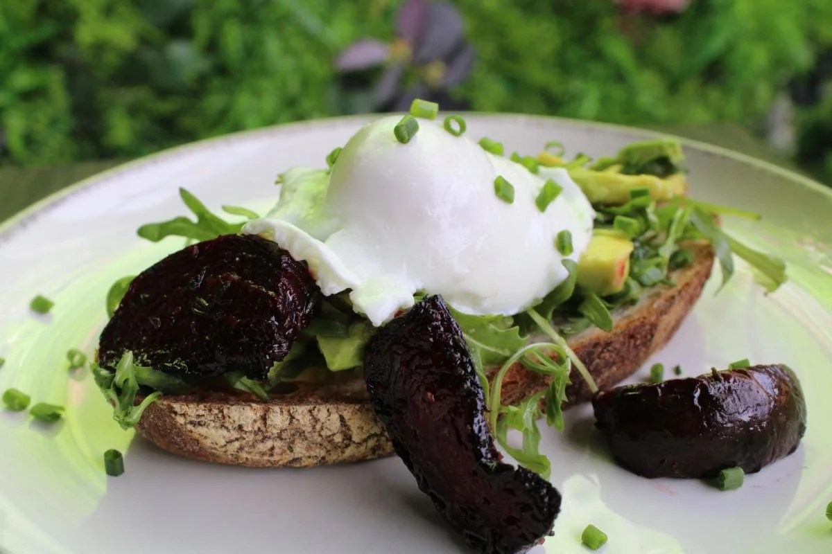 weekend-brunch-with-cocktails-11110750.jpg