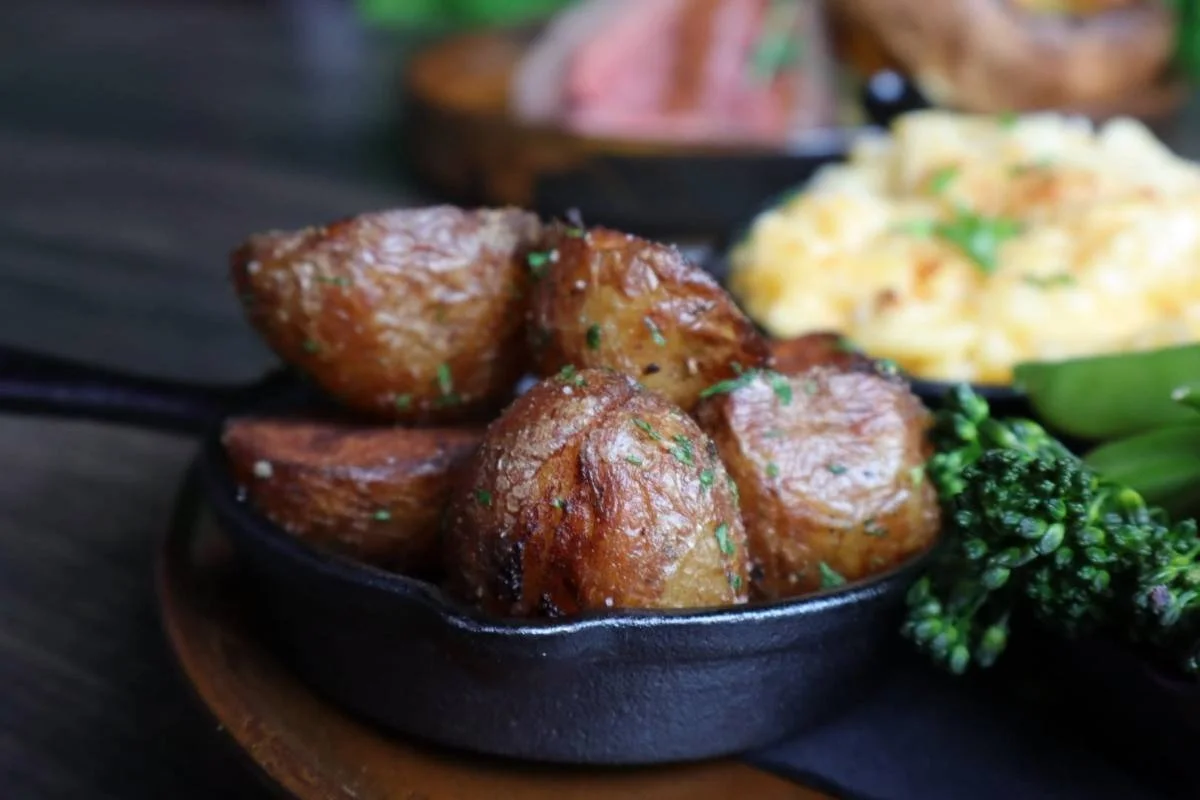 two-course-sunday-roast-11105317.jpg