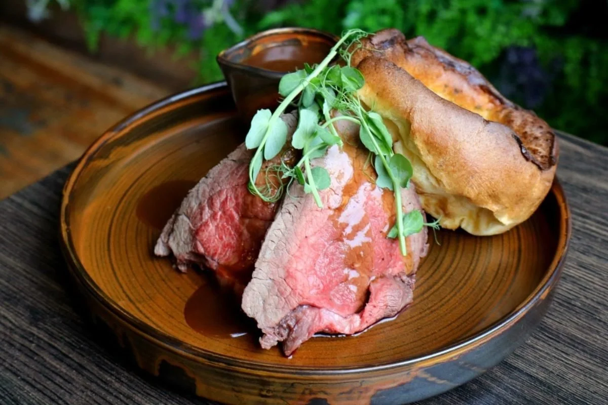 two-course-sunday-roast-11105305.jpg