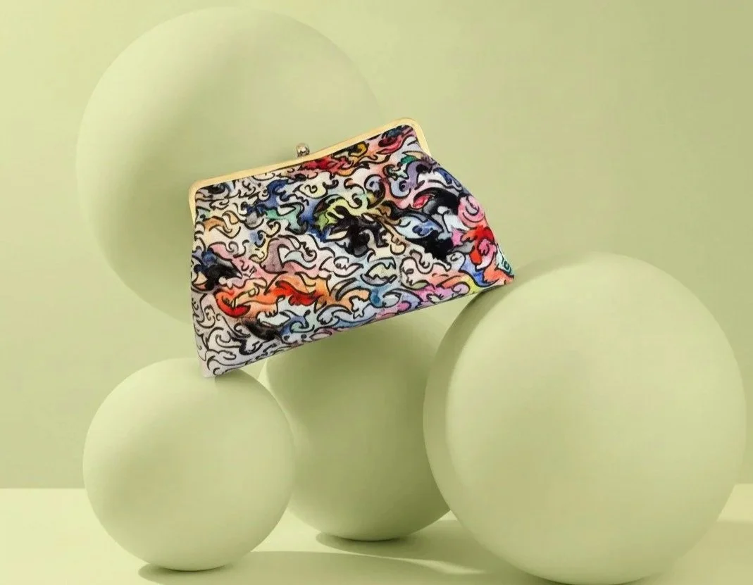 Richness - Clasp Bag