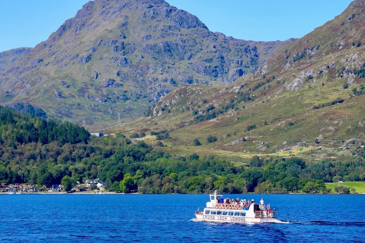 loch-lomond-cruise-with-30131037.jpg