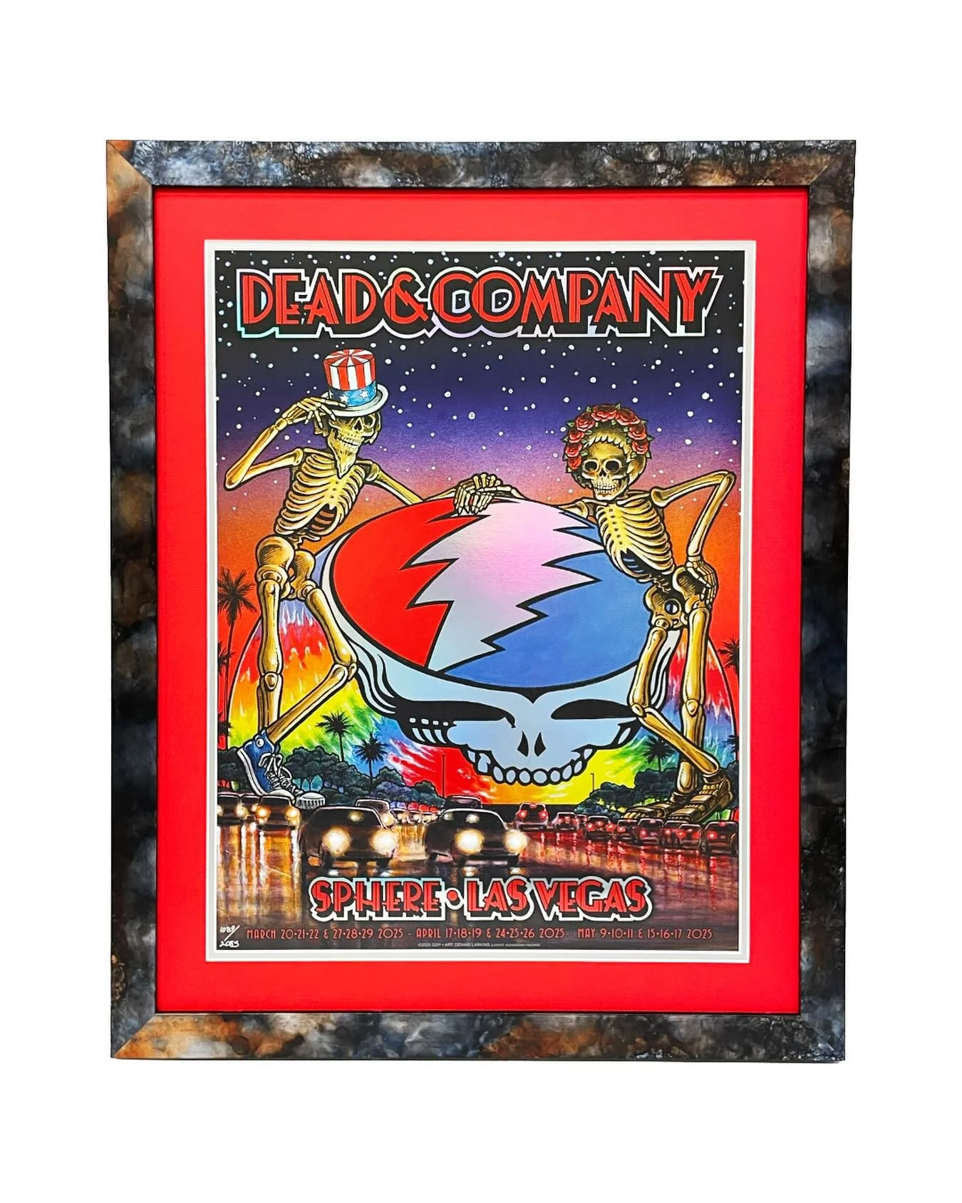 Sometimes you come across a frame so perfect it seems too good to be true. That was the case with this Dead &amp; Co. metallic poster. The frame echoes the starry sky in the print and truly makes this framing project out of this world.
.
.
.
.
#custo