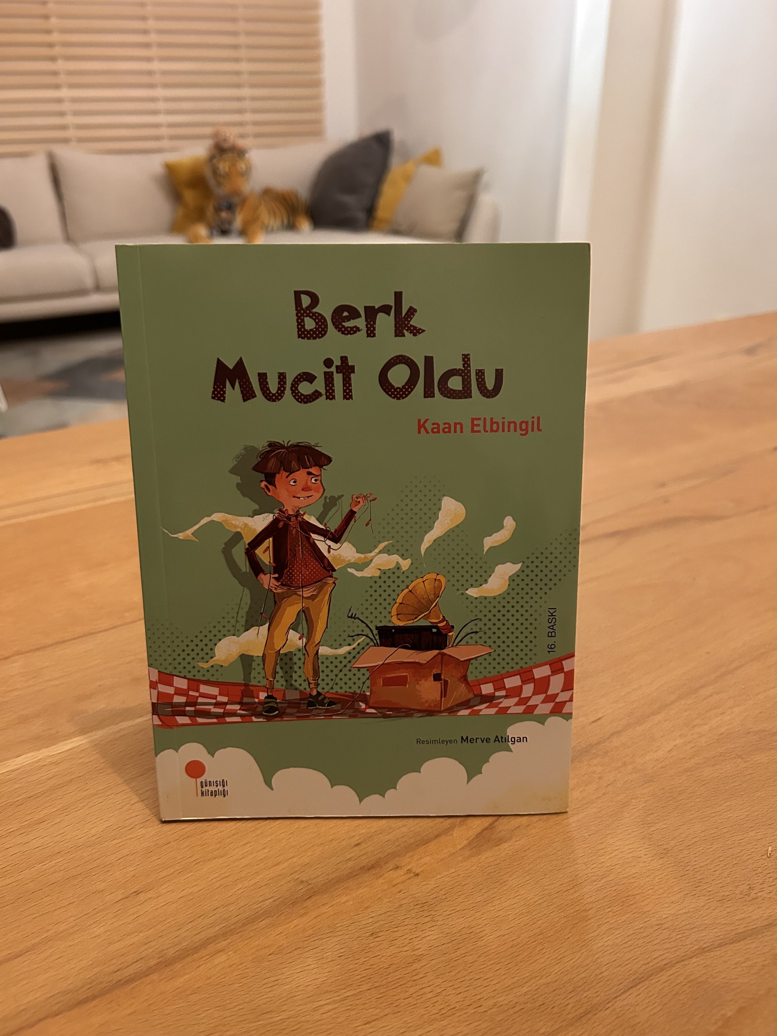 Berk Mucit Oldu - Kaan Elbingil