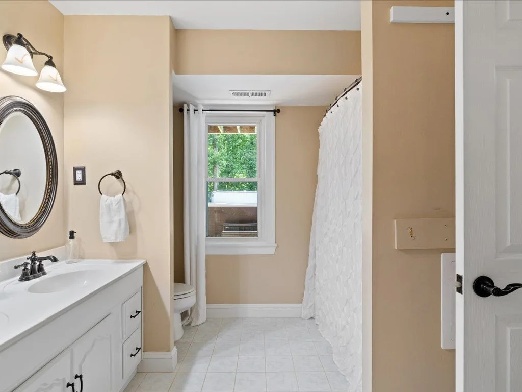 Basement - Full Bath