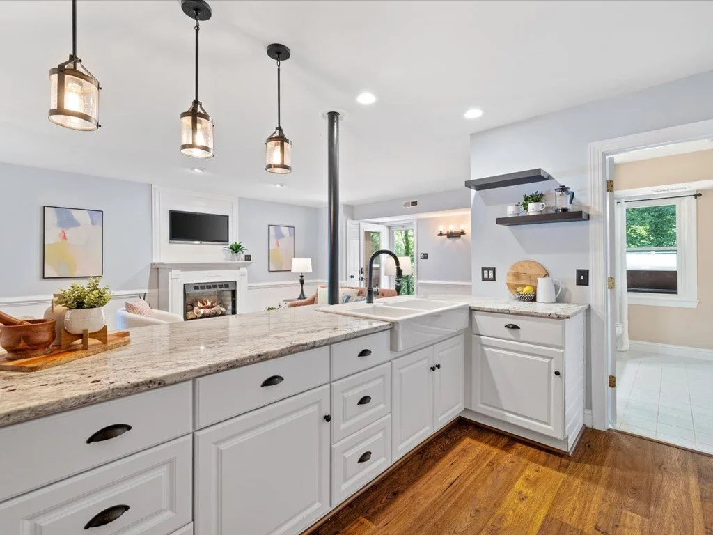 Basement - Kitchen