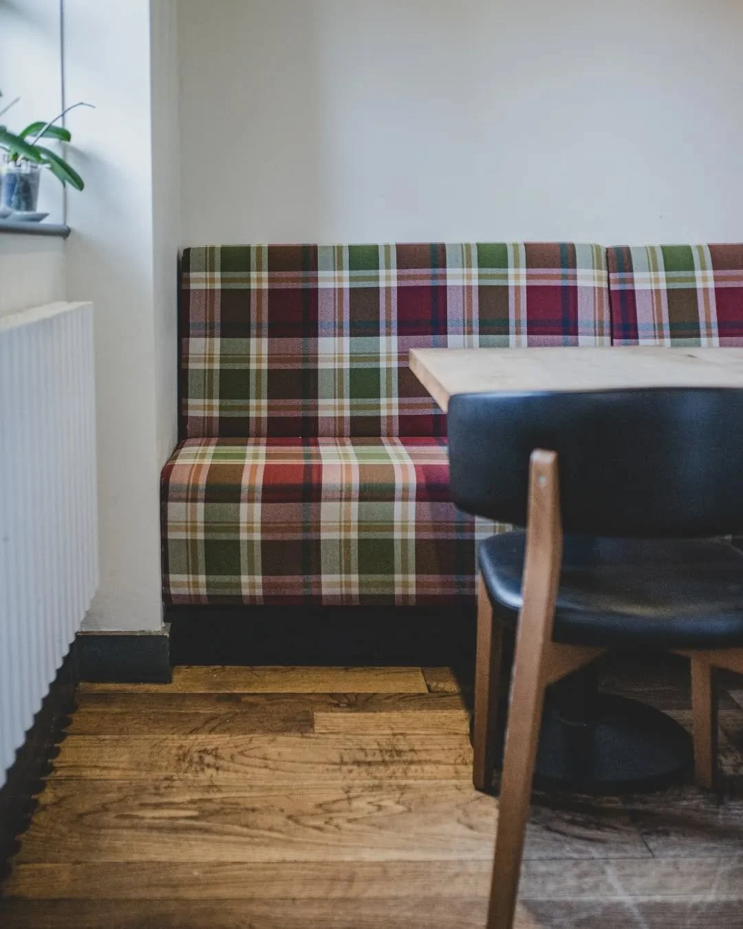 THE SEATS.

I'm so excited to finally get some proper fancy professional photos of the restaurant seating at @abbeygatecinema  I completed this project back in 2020,  heavily pregnant, in lock down, working in and out of a very empty cinema.

 It was