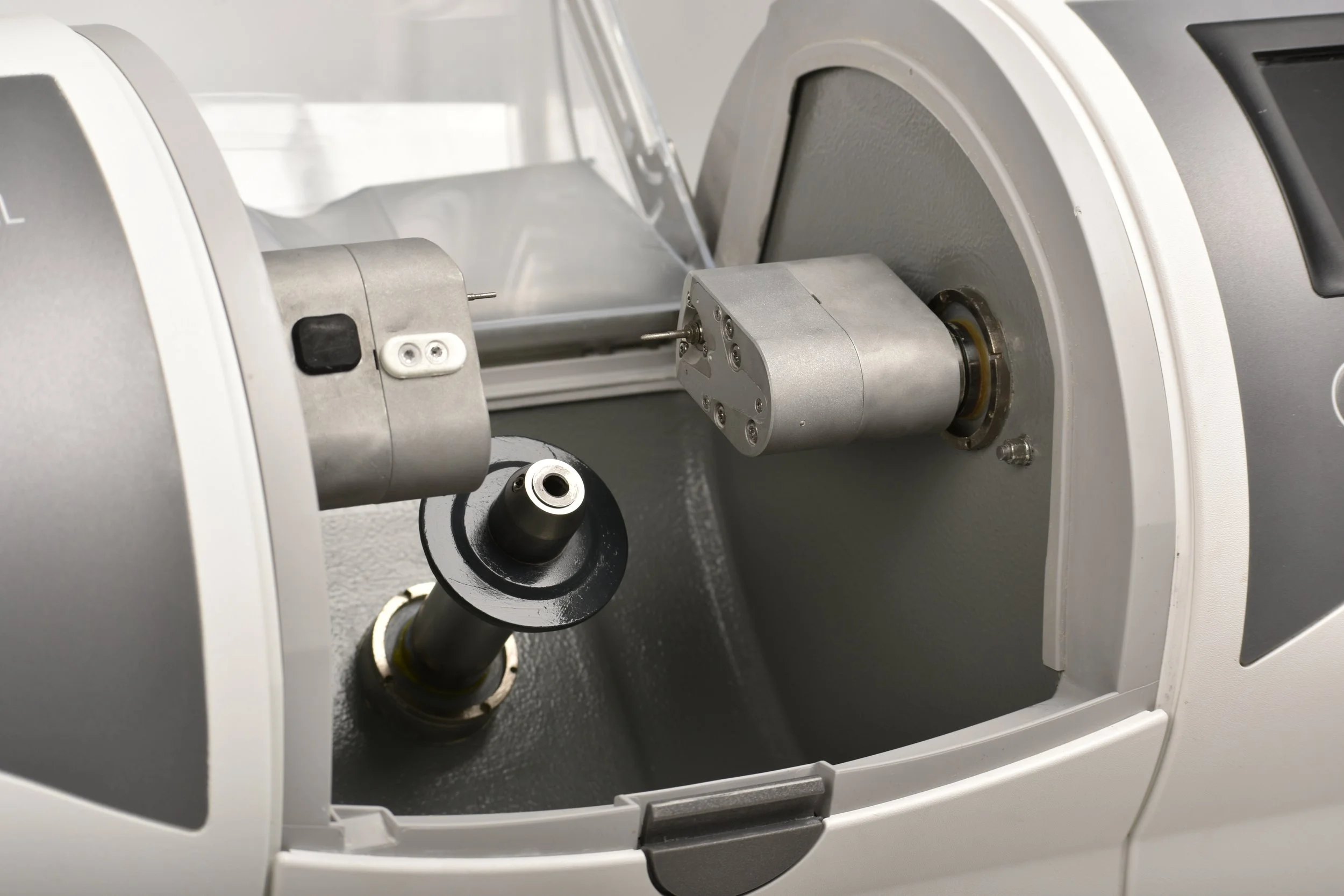 MCXL_2_motor_chamber_45.JPG (Copy) (Copy) (Copy)