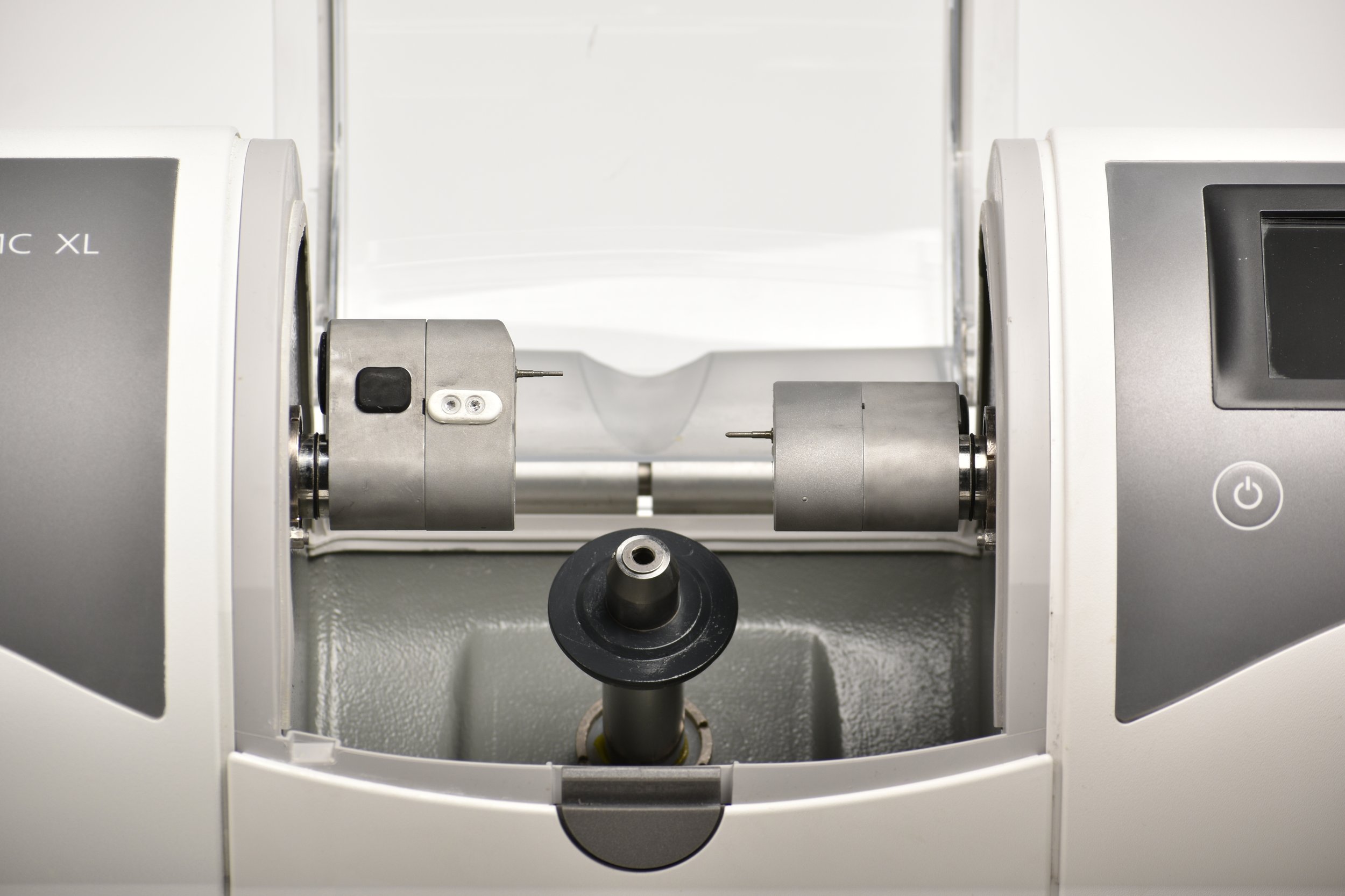 MCXL_2_motor_chamber_2.JPG (Copy) (Copy) (Copy)